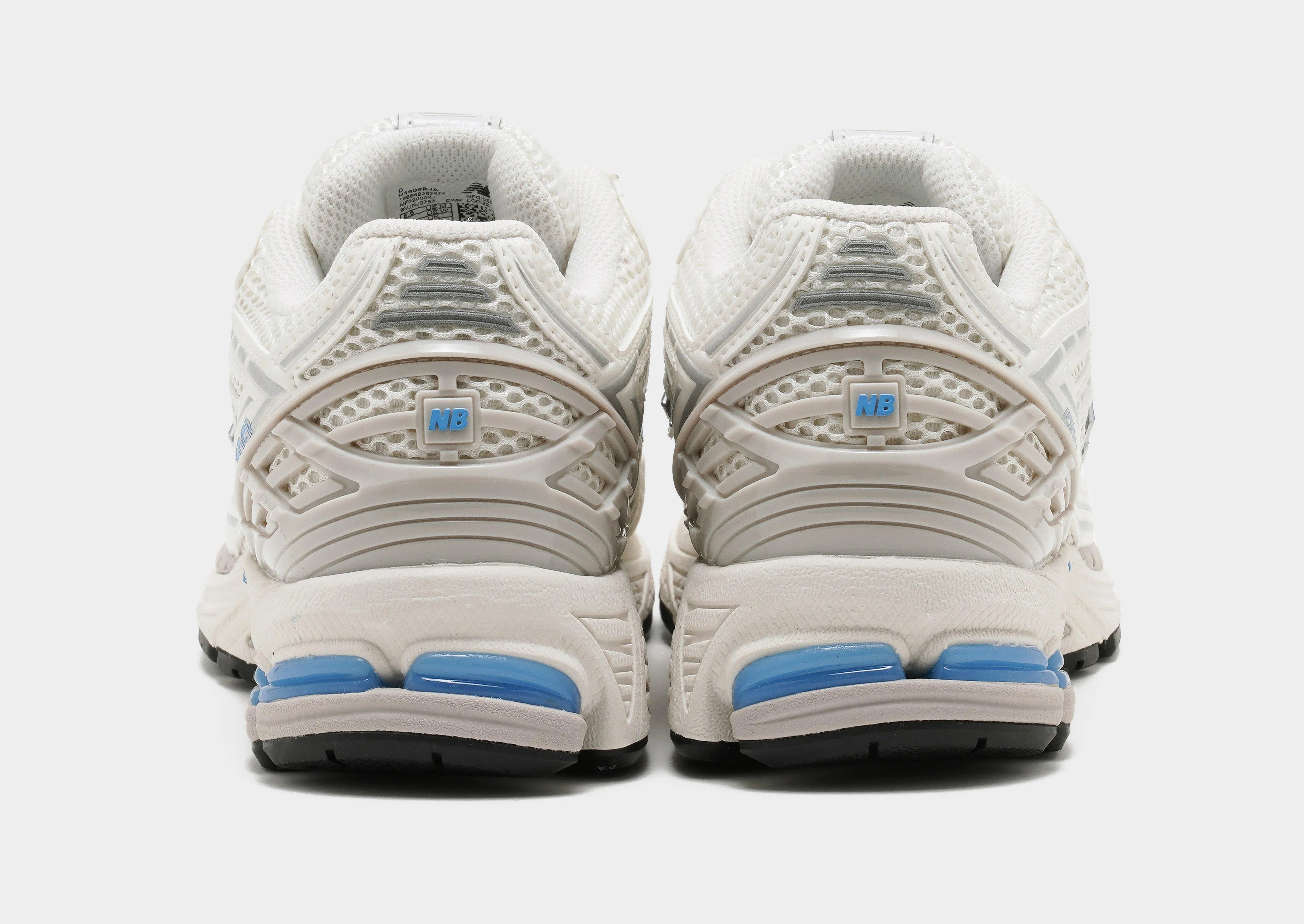 Comfort arch road - to - trail running shoes 1906