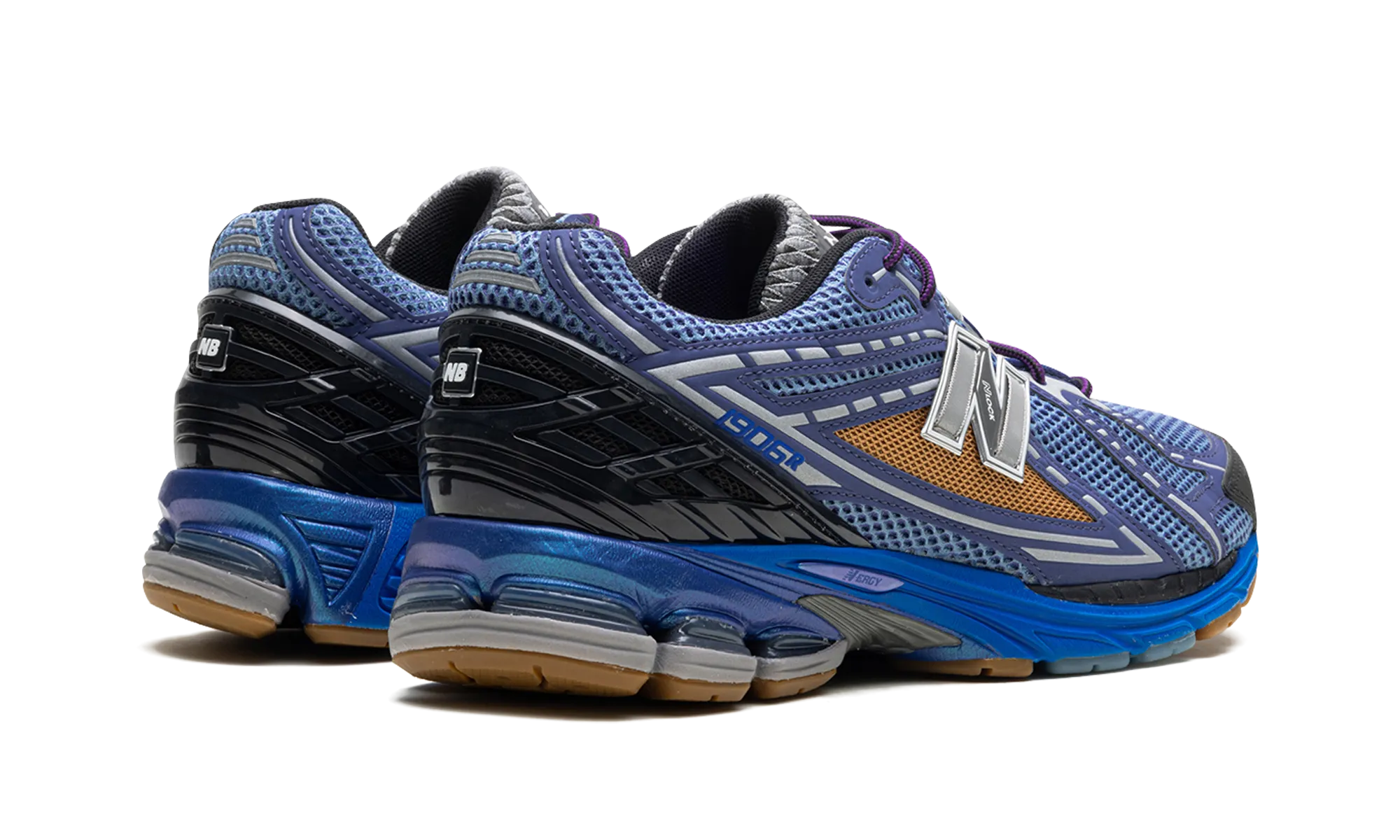 1906R "Action Bronson - Medusa Azul" running in an iconic bridge area shoes