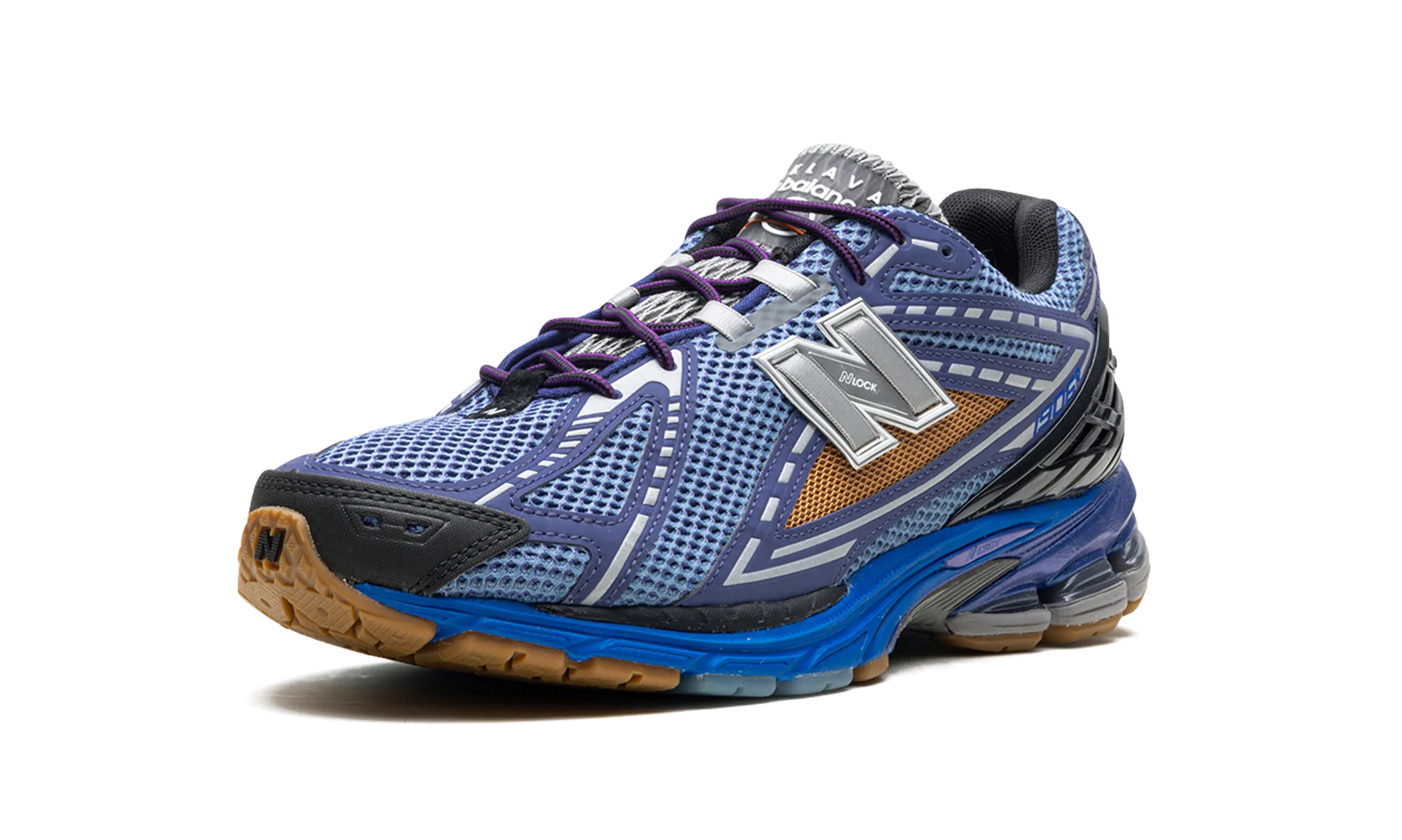 1906R "Action Bronson - Medusa Azul" running in single - lane tracks shoes