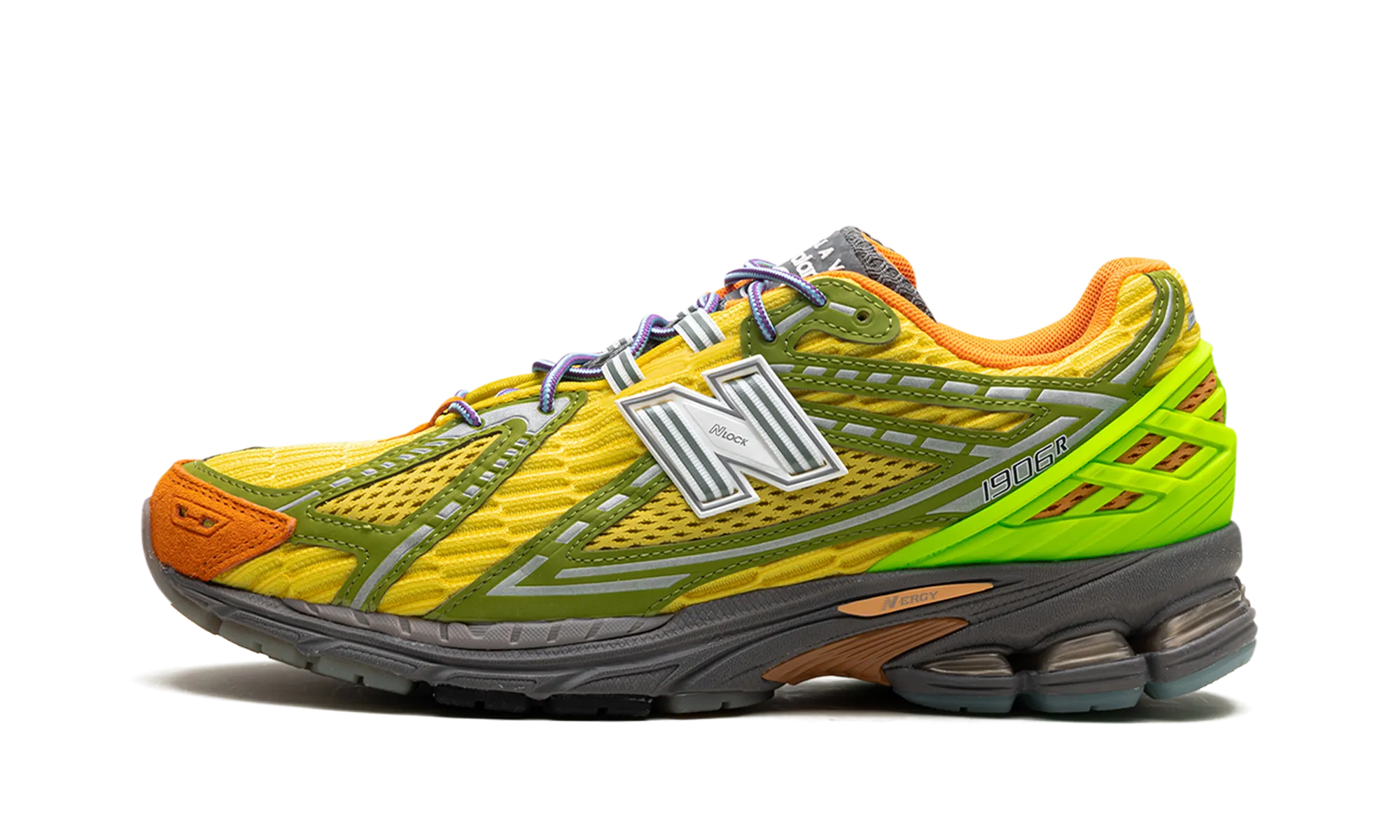 concrete shoes 1906R "Action Bronson - Scorpius"