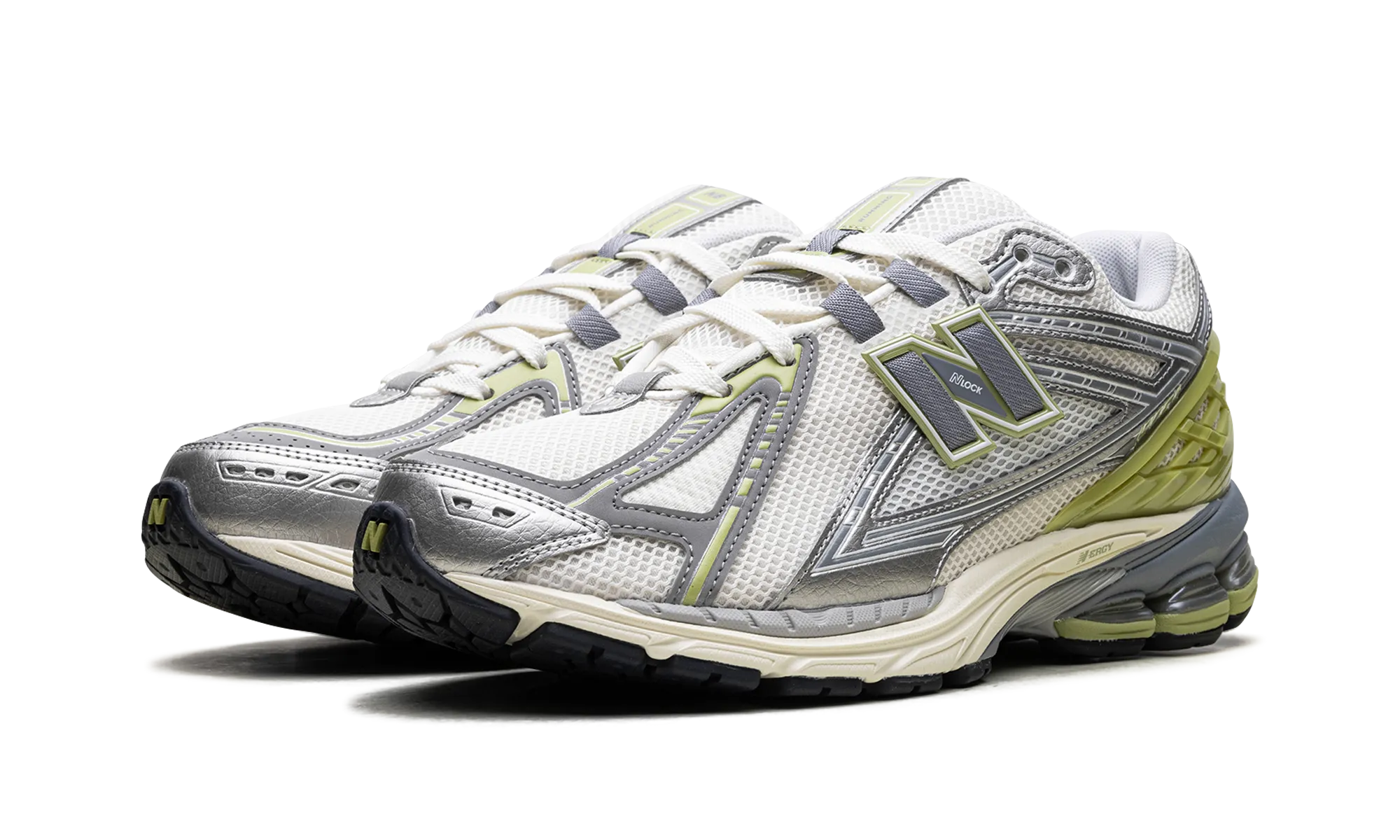 1906R "Cactus" steeplechase shoes Agility Boost