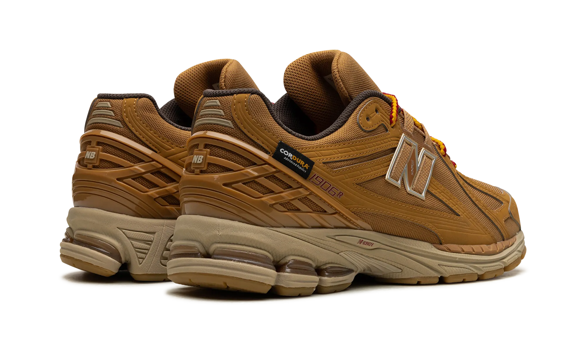weekend runner shoes Extraordinary design 1906R "Cordura Pocket - Tobacco"