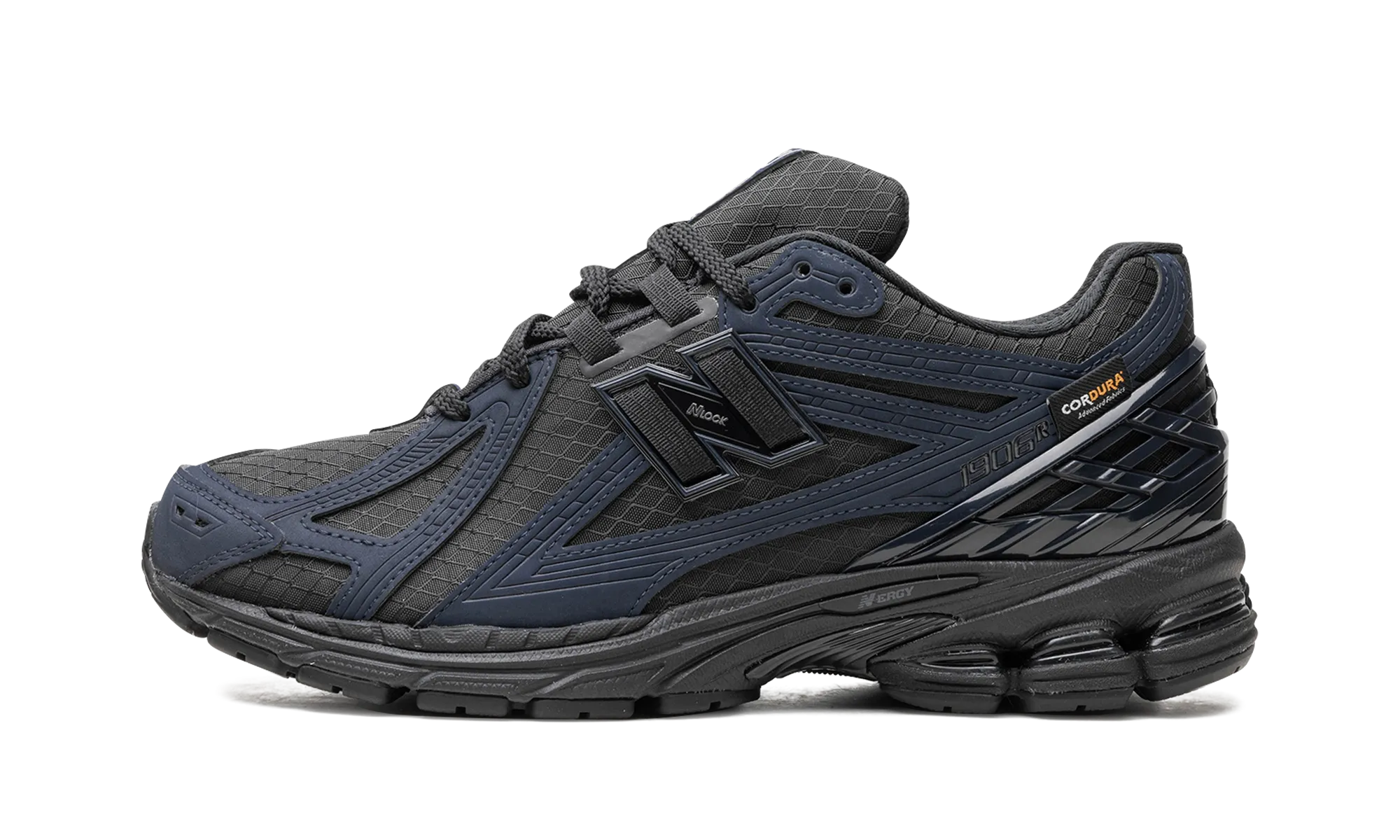 Long Distance Run cool - down running 1906R "Outerspace/Black/Black"