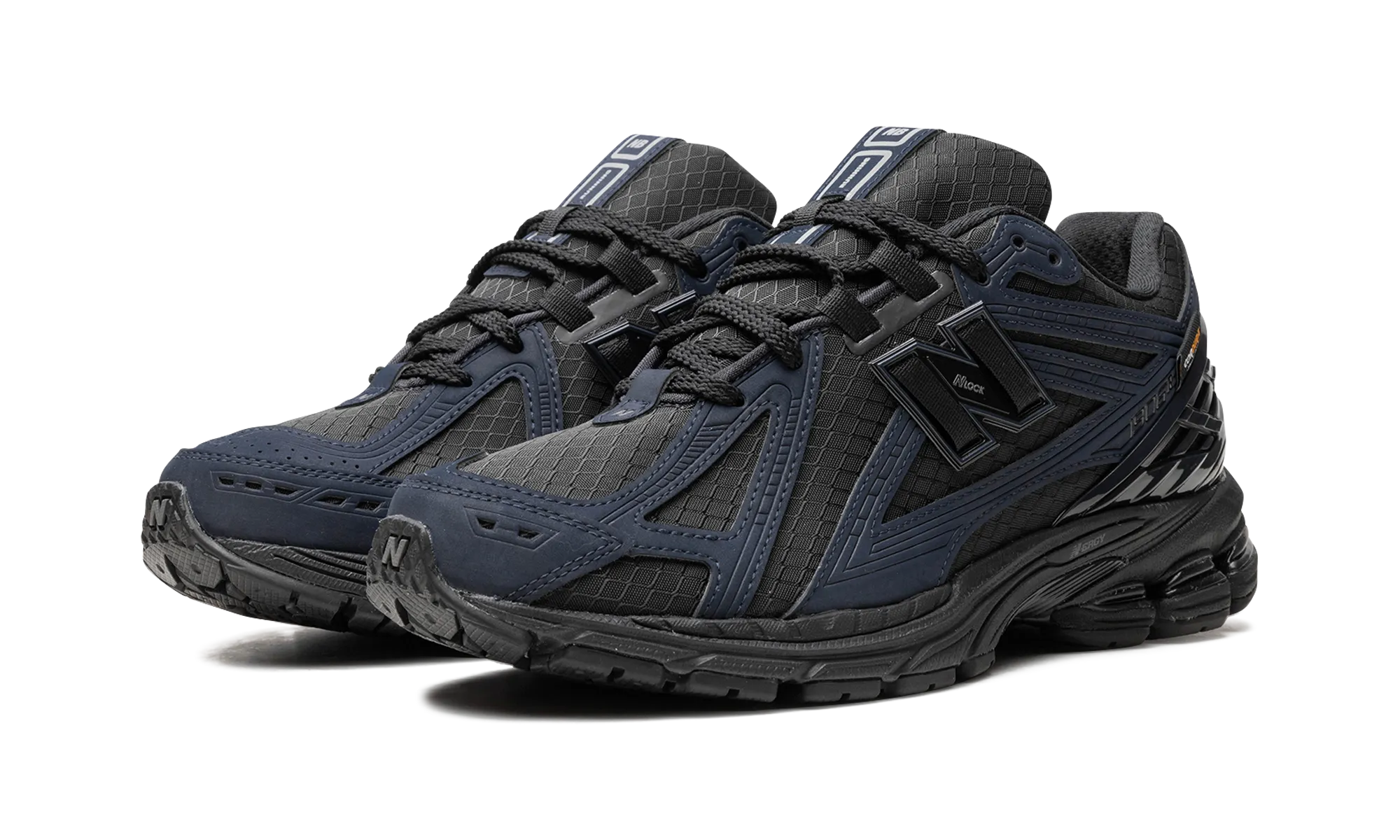 logo - zipped shoes 1906R "Outerspace/Black/Black"