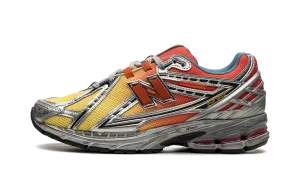 running in well - maintained tracks shoes 1906R "Salehe Bembury - Heat Be Hot - Lava"