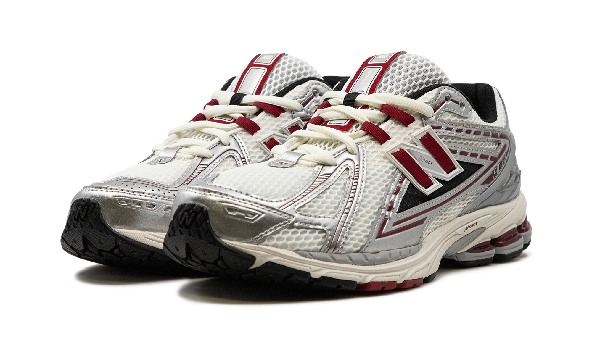 1906R "Silver / Crimson" ultramarathon - specific shoes