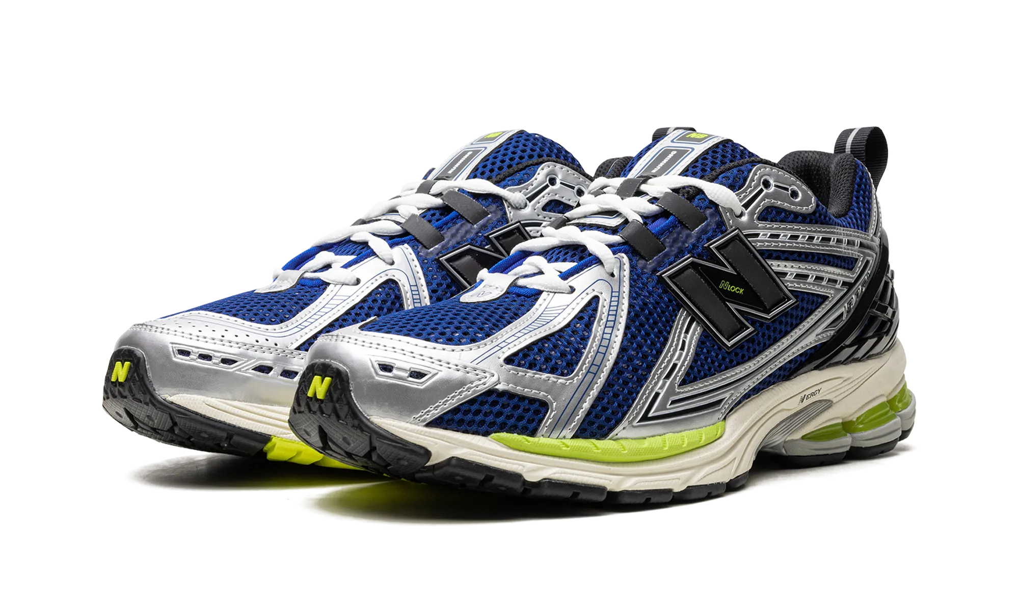 running in private tracks shoes 1906R "Sprite"