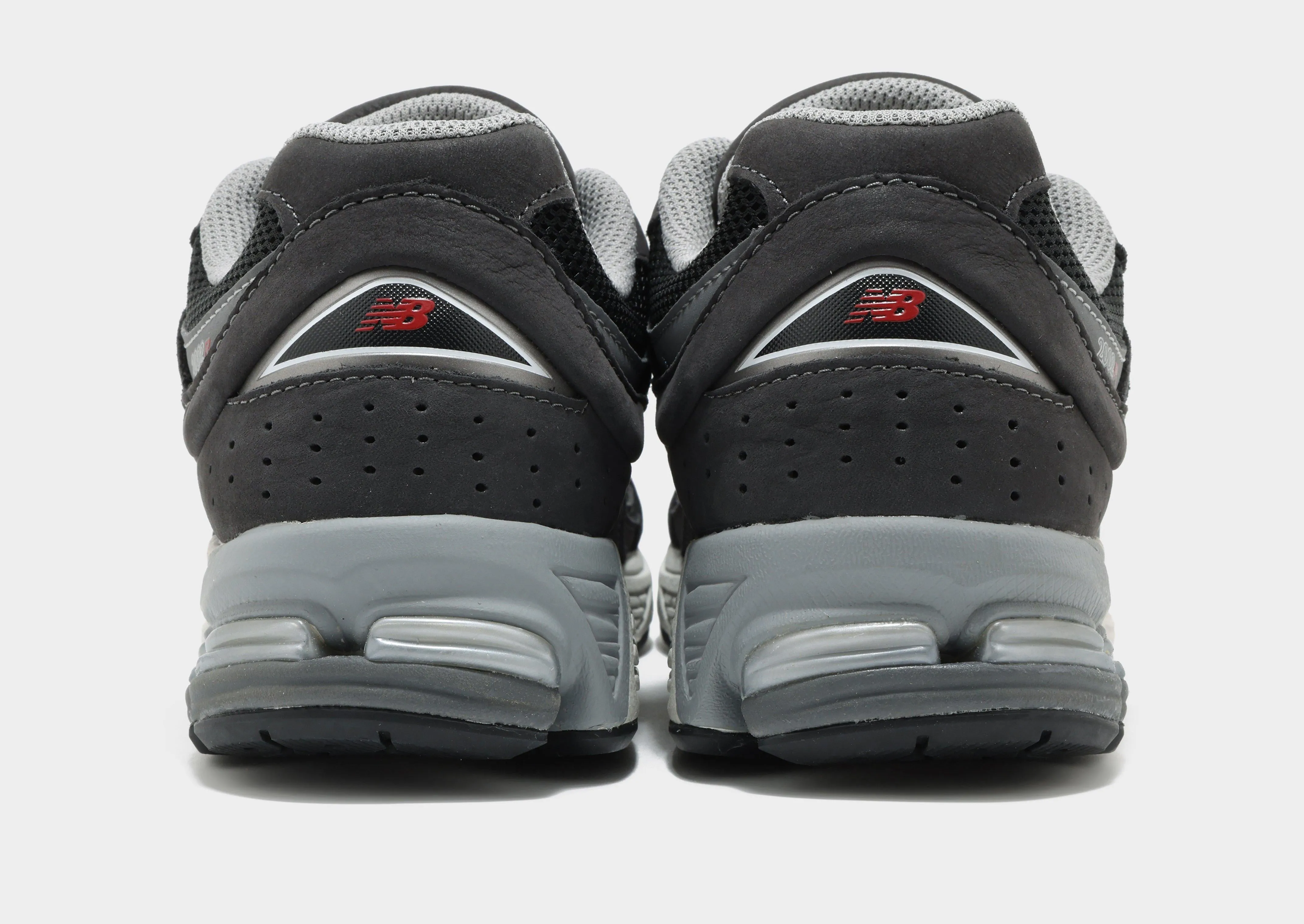 Confidence - boosting non - stretchy upper shoes 2002R