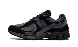 2002R "Black Magnet" Foot Muscle running for a way to stay active