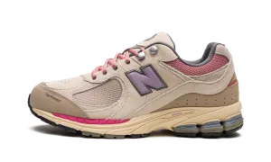 2002R "Hiking Pack - Beige" low - intensity running shoes