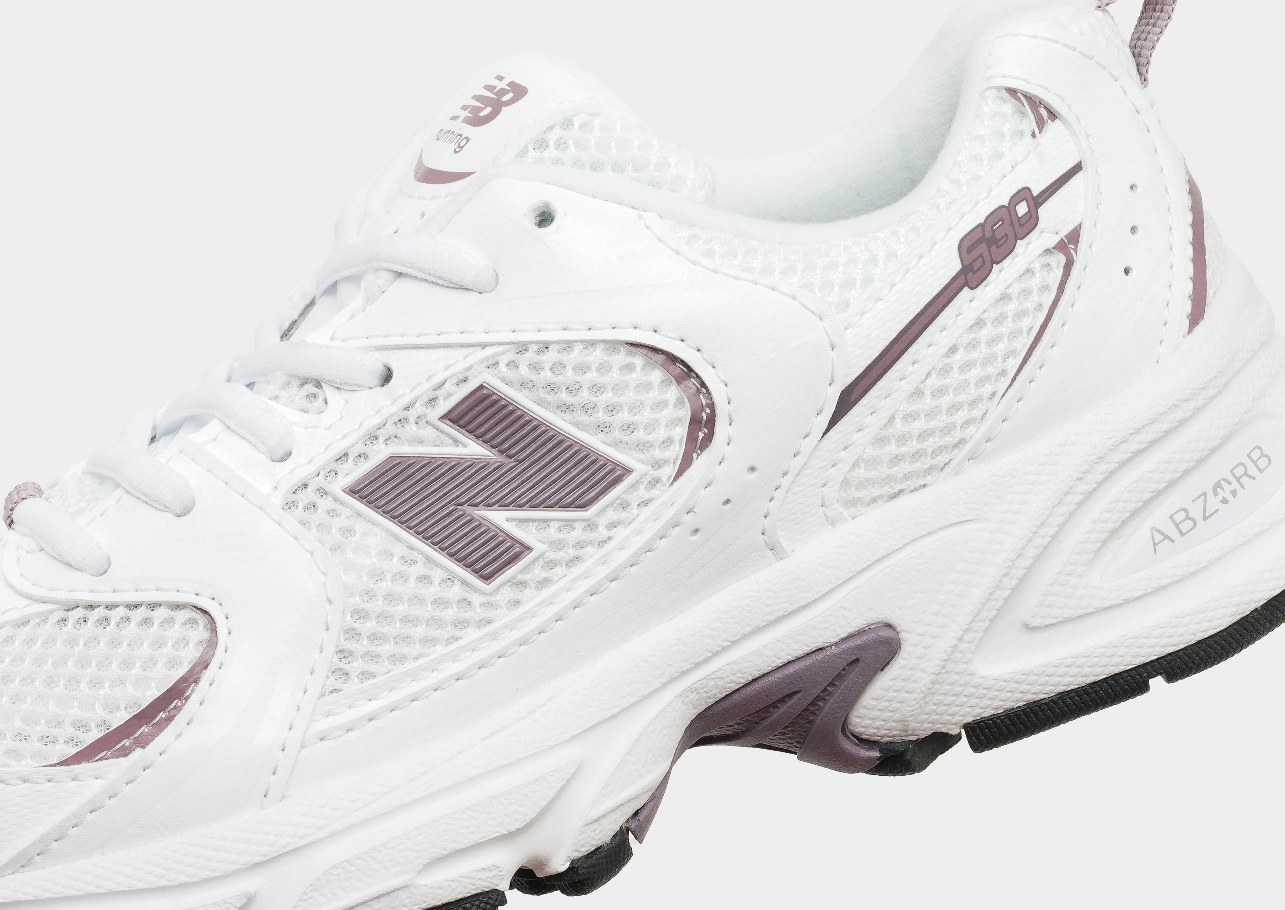 530 Junior's rigid midsole shoes short - distance runner shoes