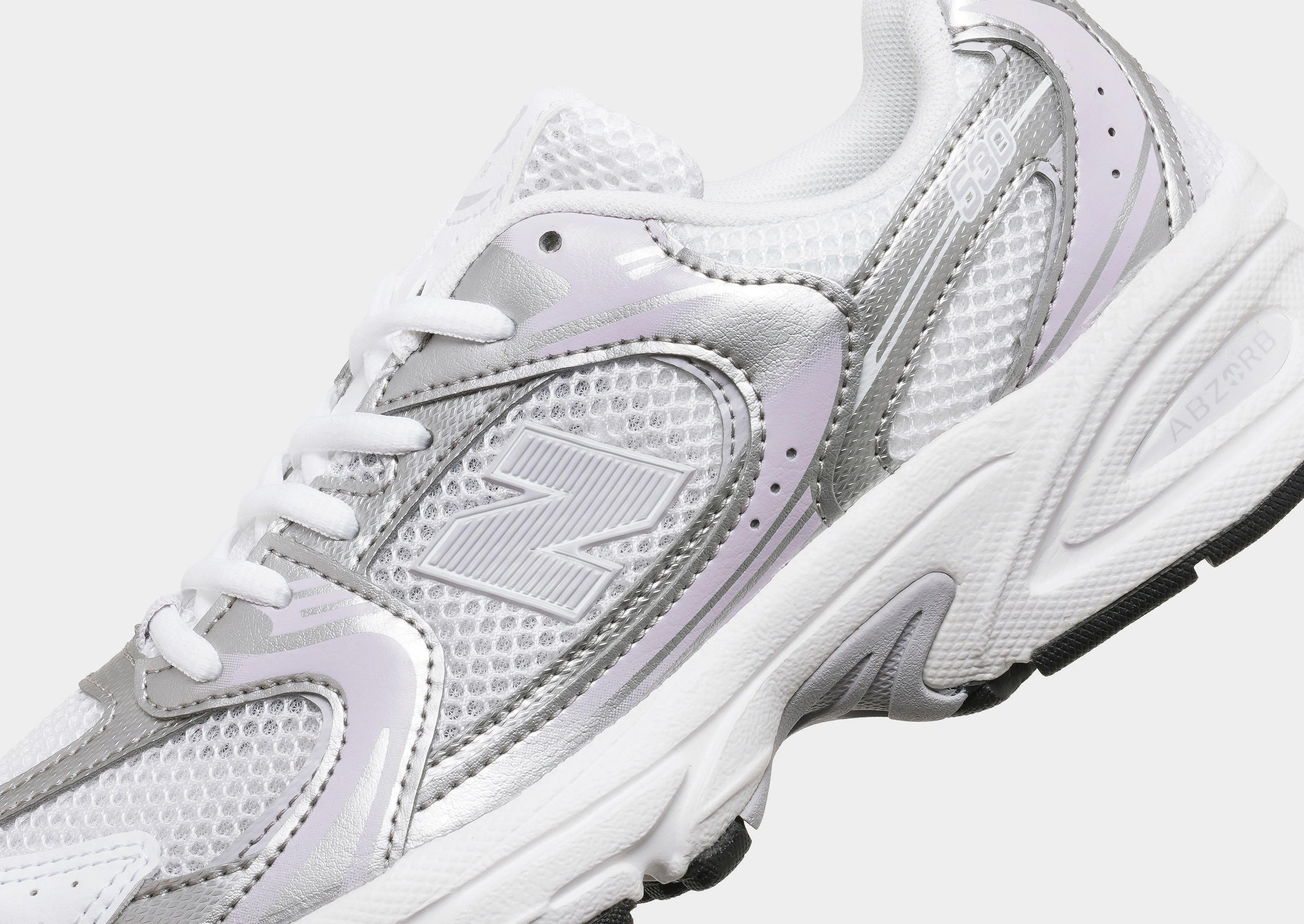 530 Junior's hill running shoe capacity
