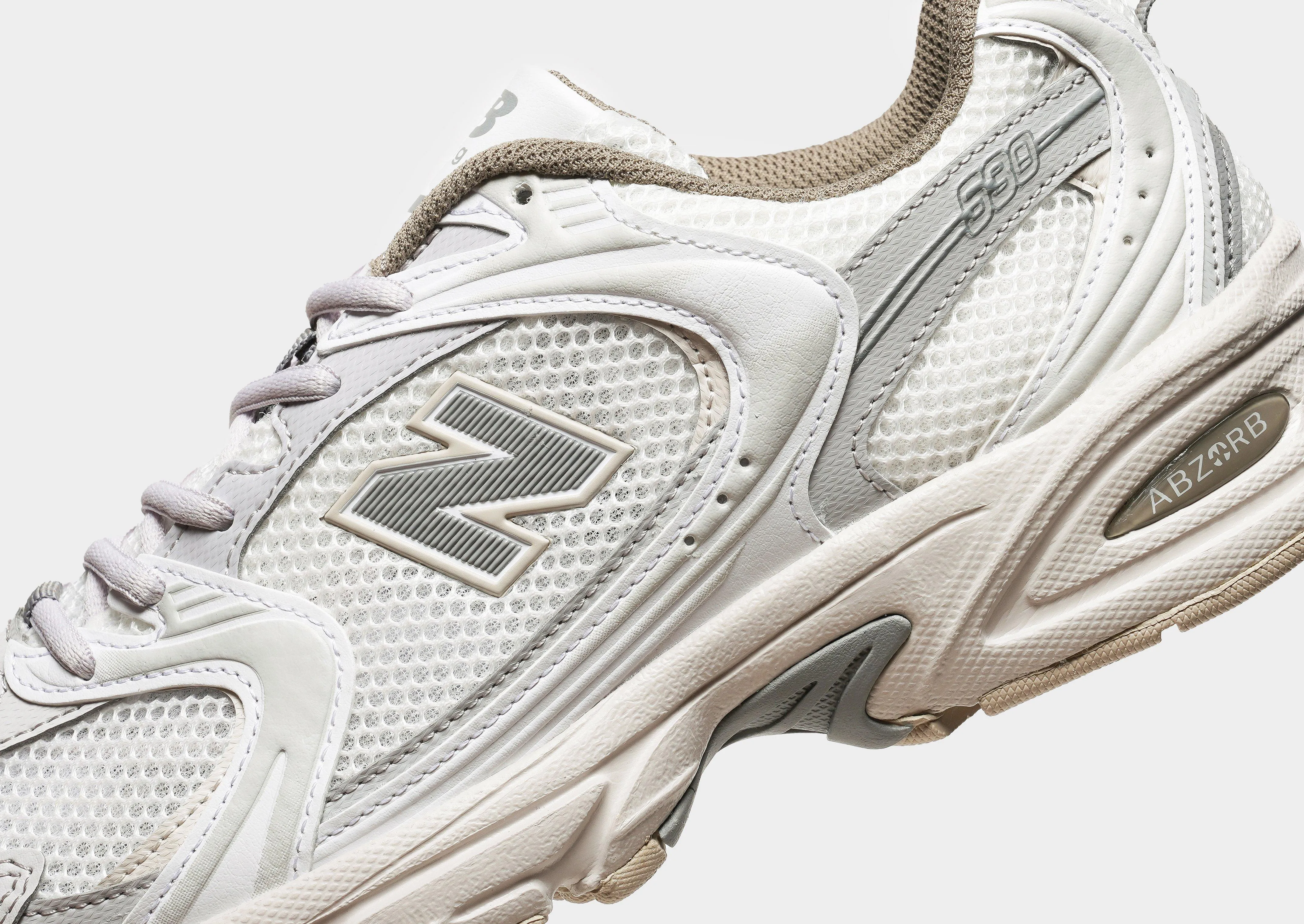 indoor - athlete warm weather running shoes 530