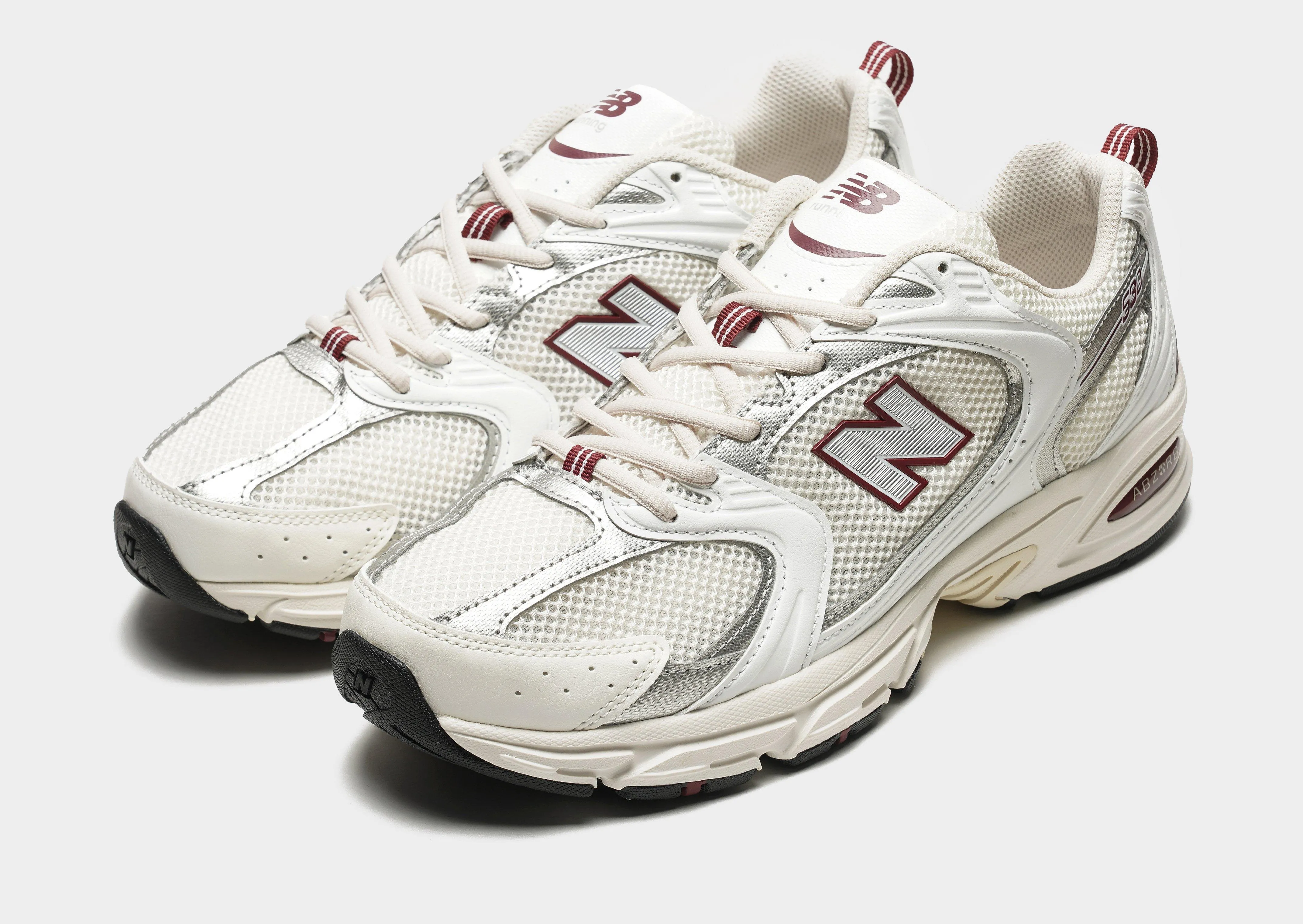 adventure - shoes 530