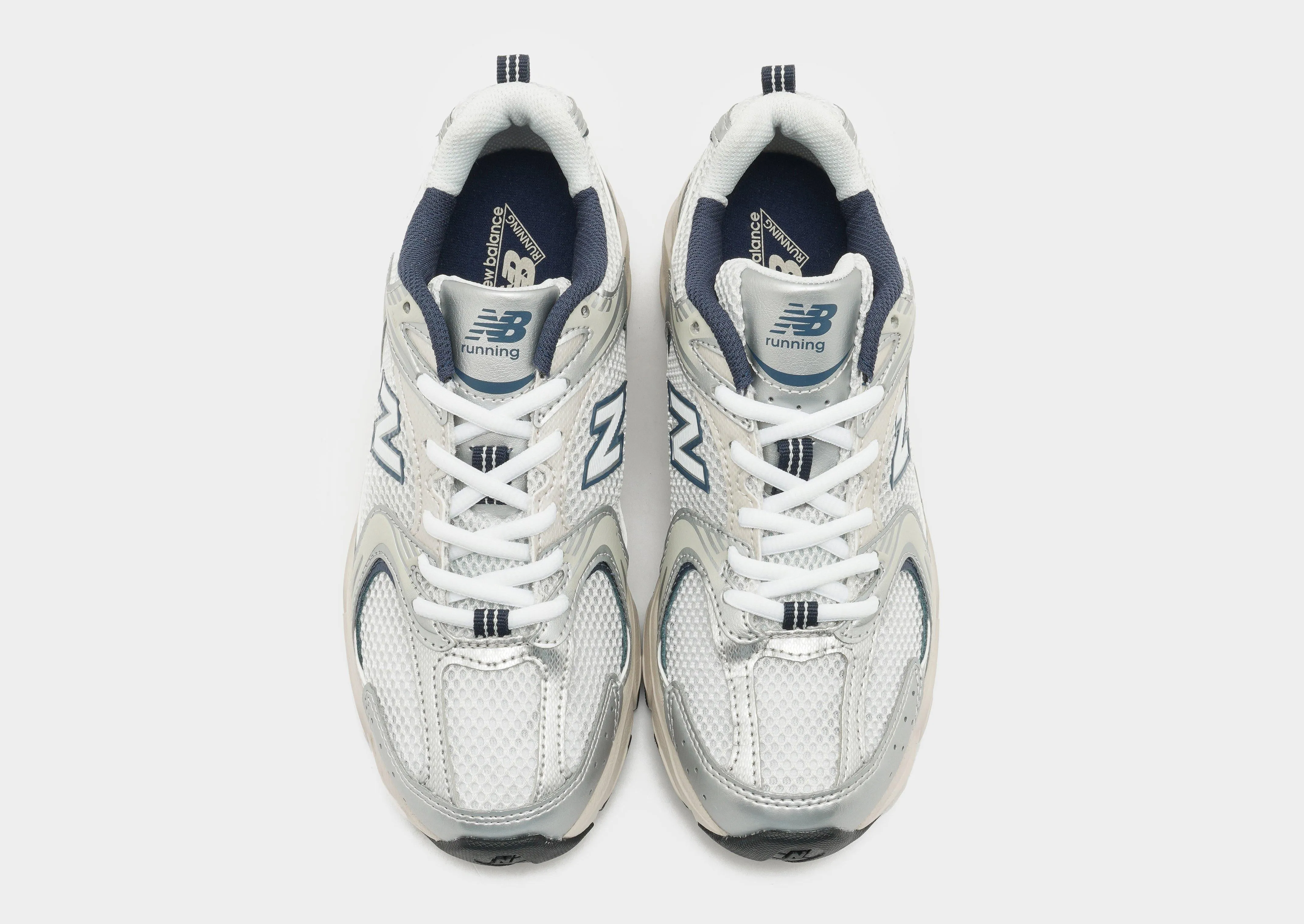 530 water - resistant running option athlete - endorsed