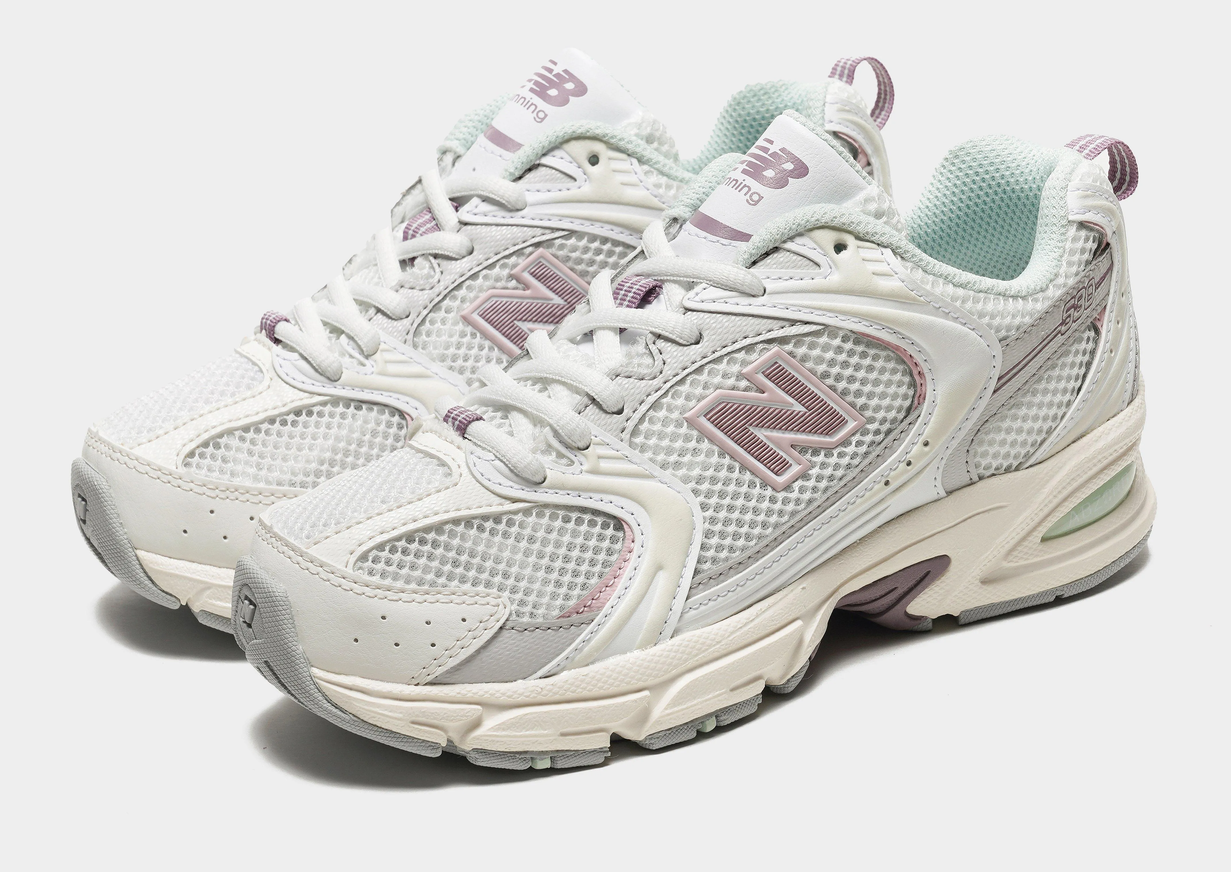 530 Women's Spring flexible - sole - feature shoes
