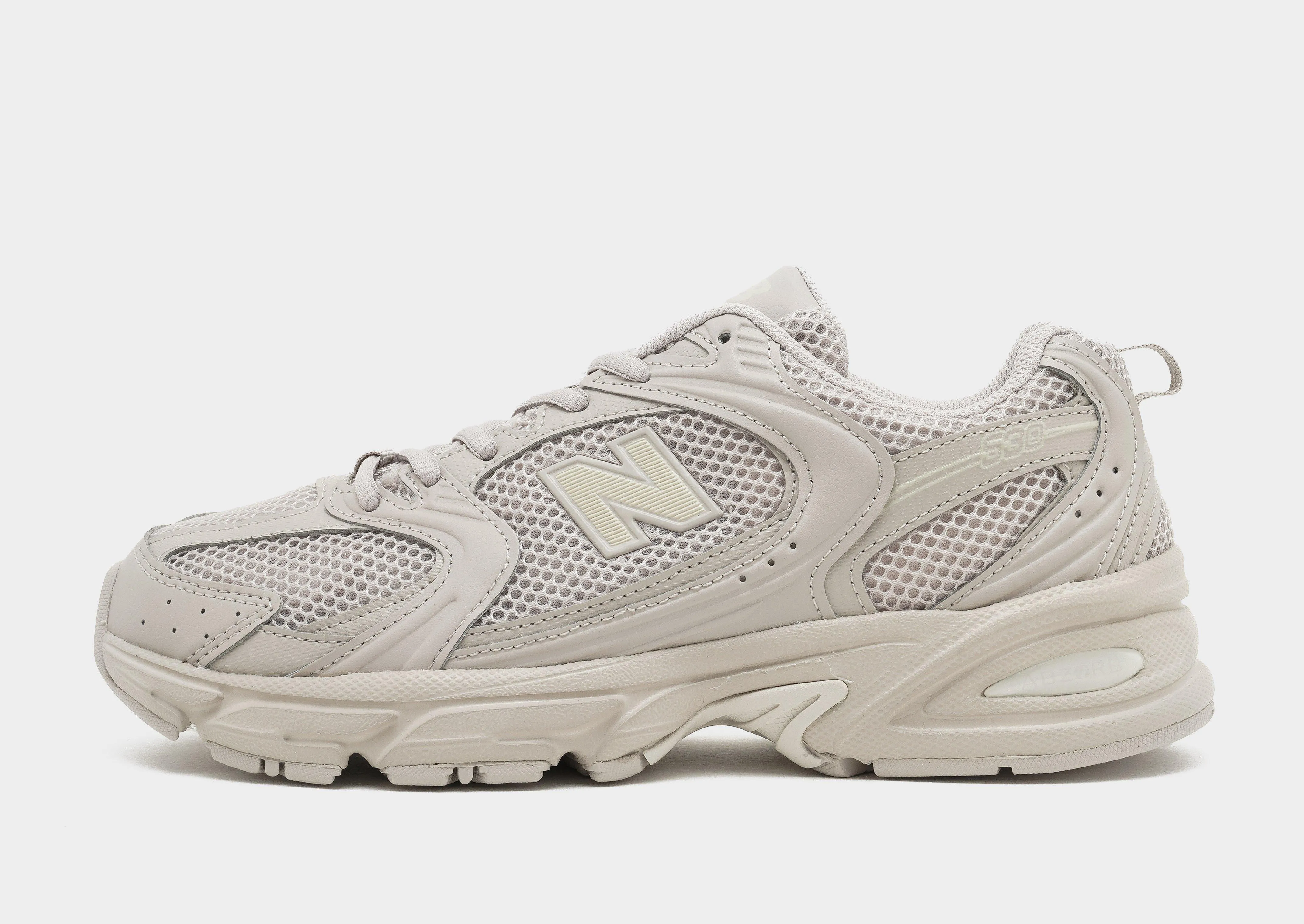530 Women's celebrity - inspired fitness essential