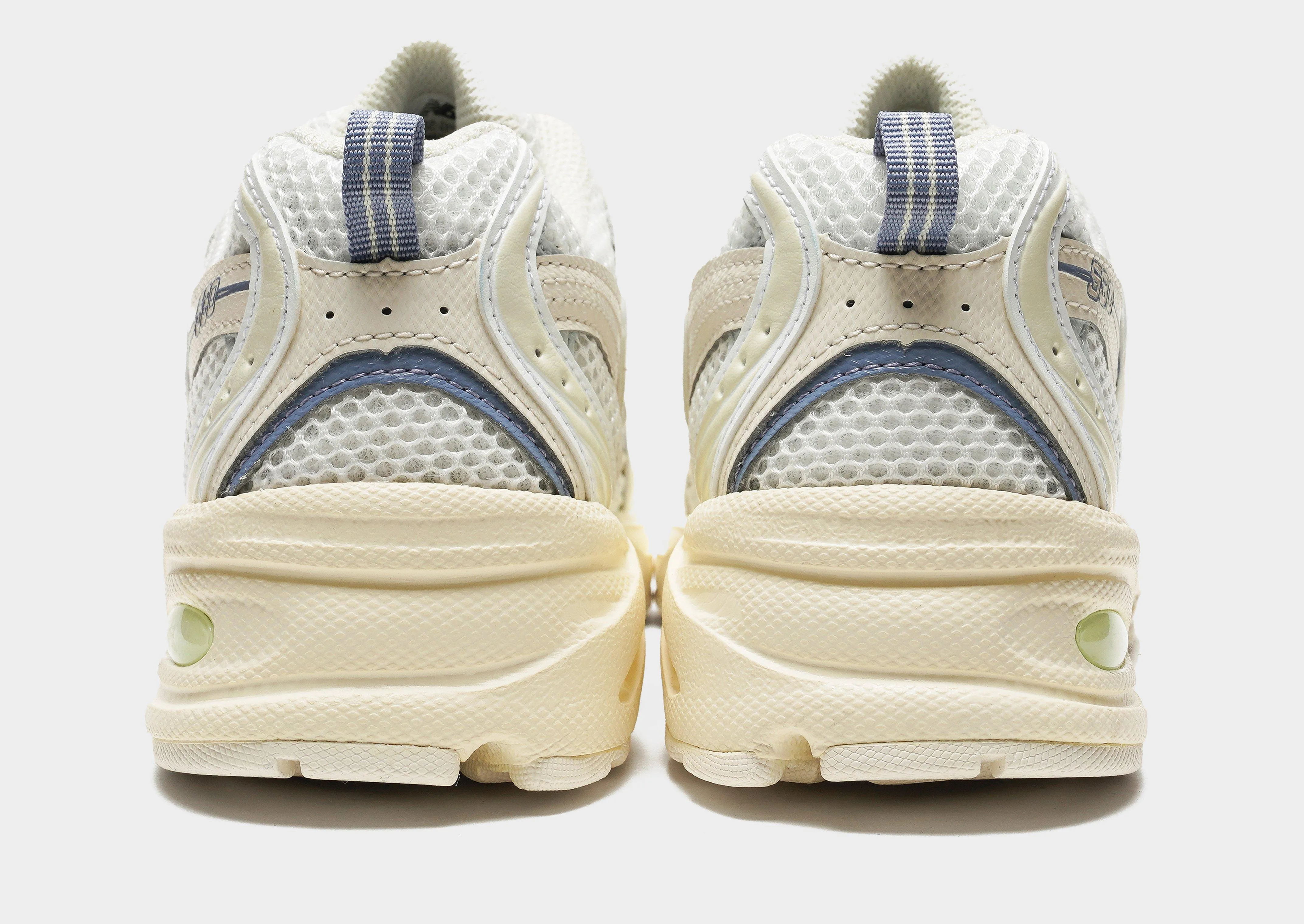 530 Women's Flexible Fit