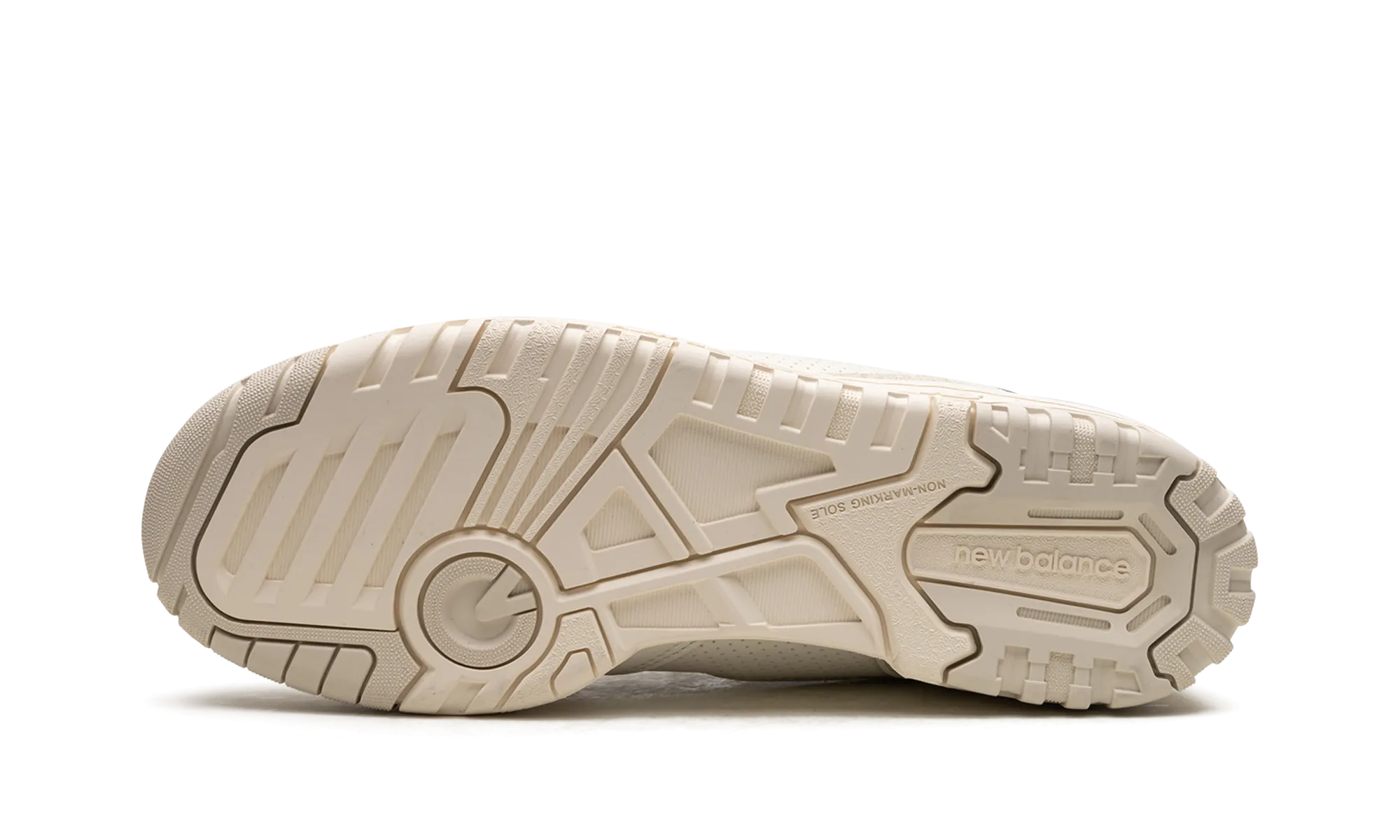 550 "Turtledove" aerobic exercise shoes