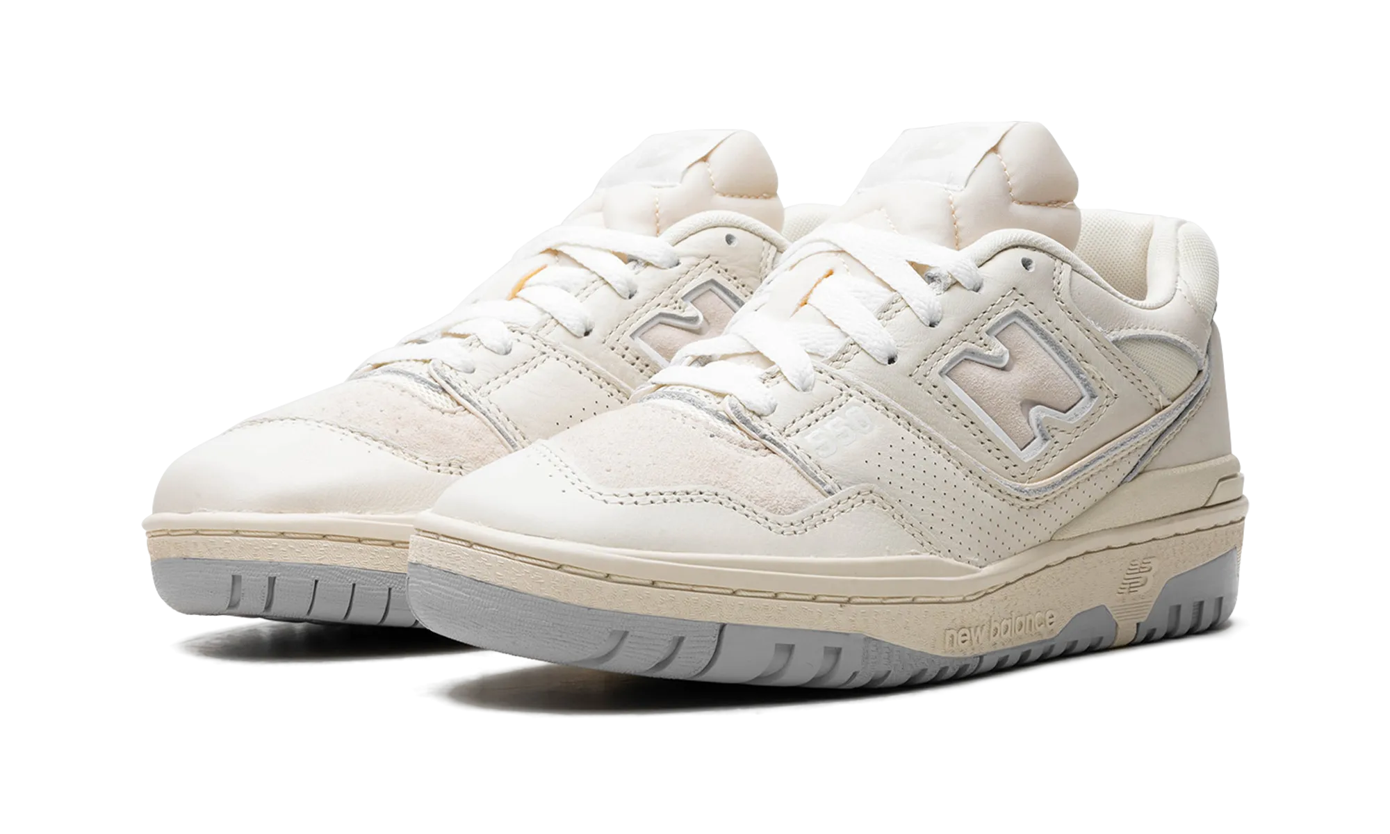 ultra - marathon running shoes 550 "White / Cream"