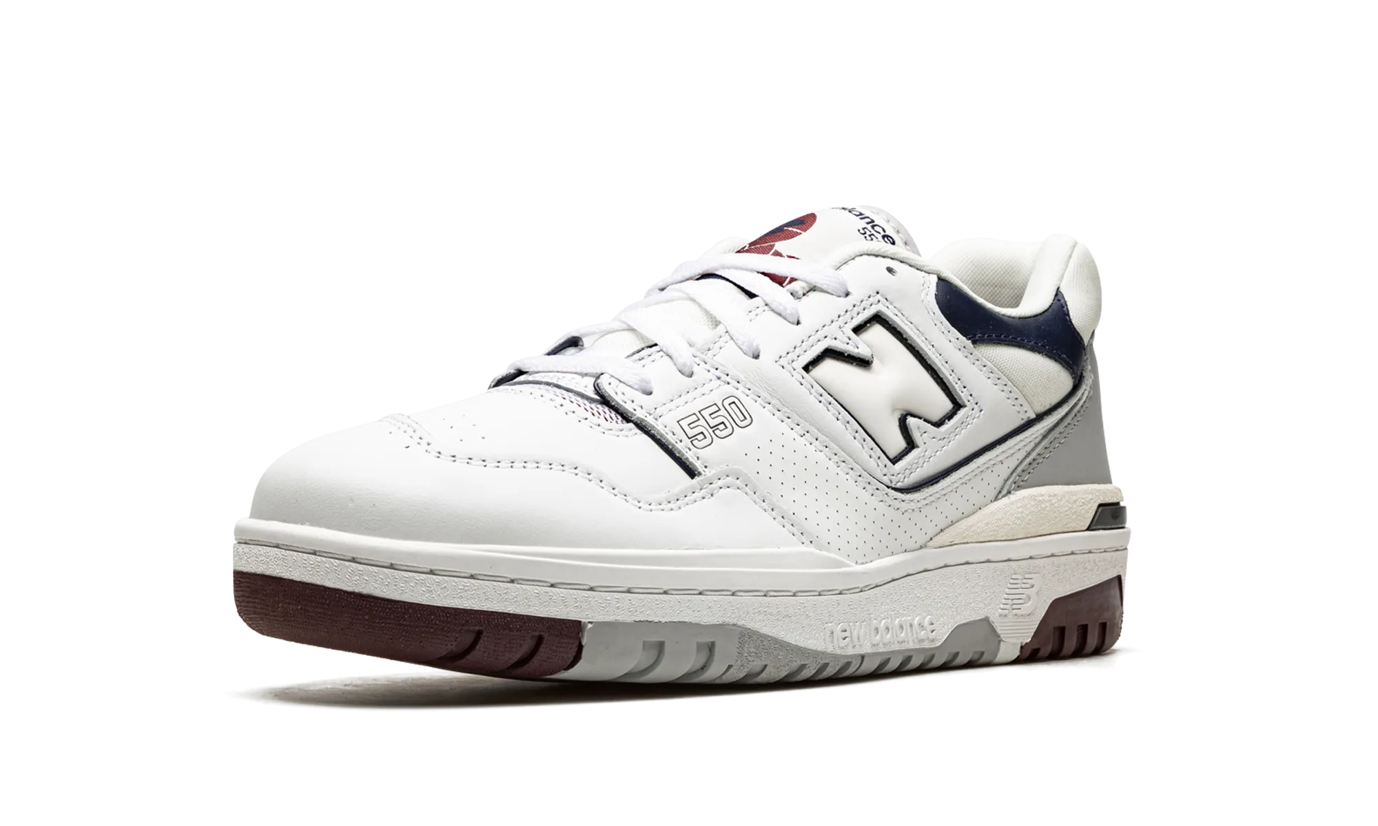 550 "White / Indigo / Burgundy" running on a grass track shoes afternoon running shoe time