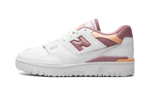 550 WMNS "Hazy Peach" running in a savannah area shoes Coordination