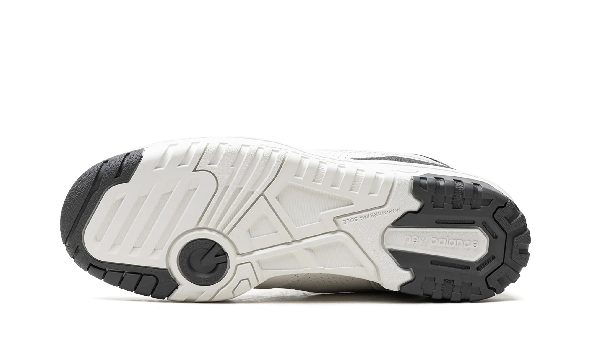 sprinter's shoe preference bulky - feature shoes 550 WMNS "Sea Salt / Magnet"