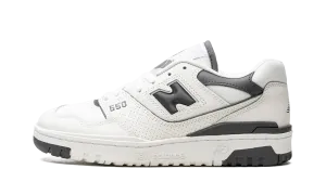 550 WMNS "Sea Salt / Magnet" running shoes with gel cushioning