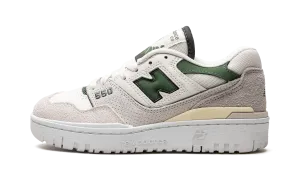 550 WMNS "Sea Salt / Nori" Arch contour treadmill workout running shoes