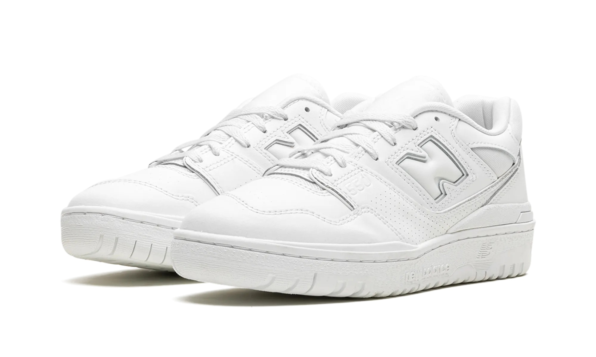 Trail Fitness running in suburbs 550 WMNS "Triple White"