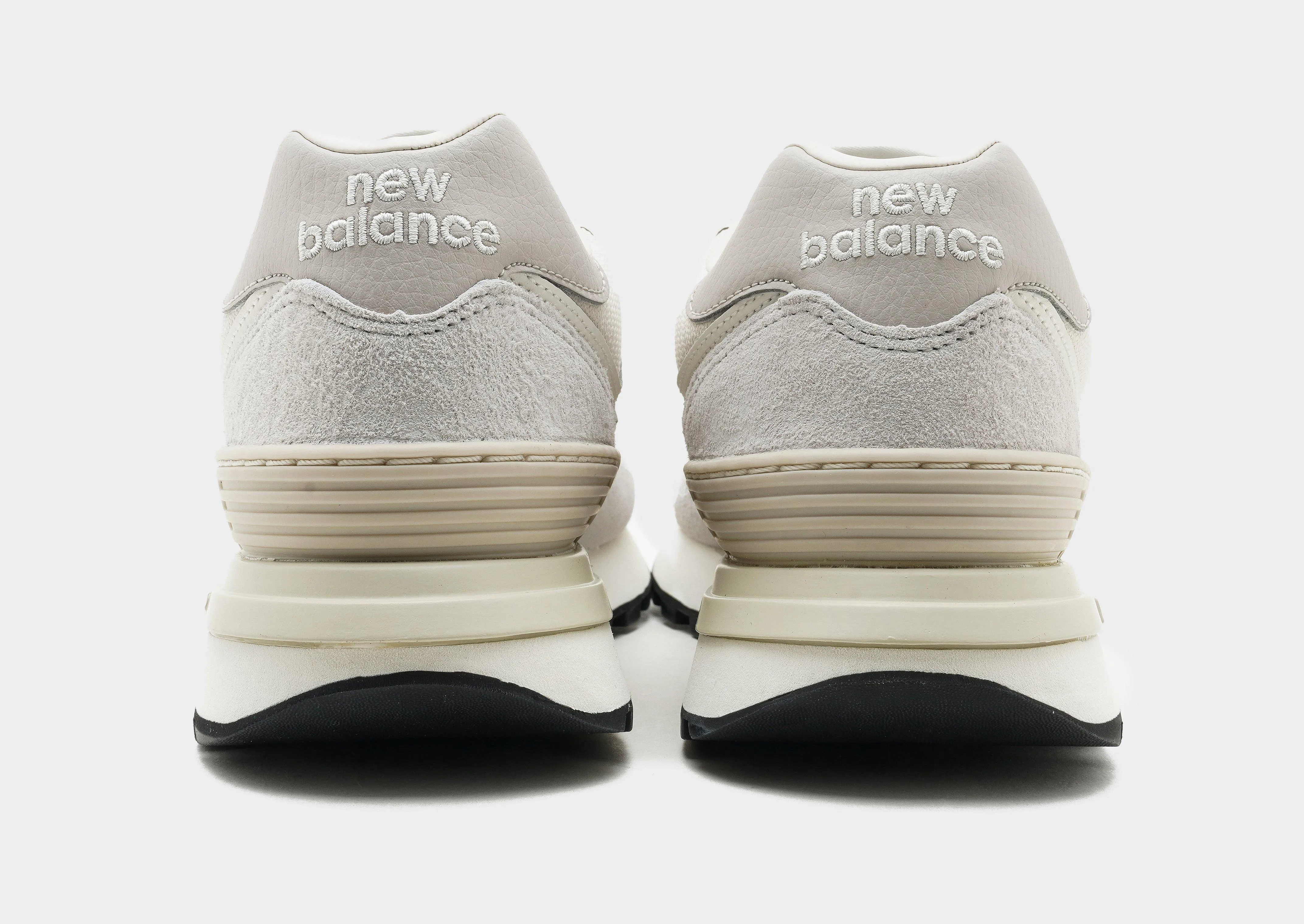 Style - and - function foam - sole - feature shoes 574 Legacy