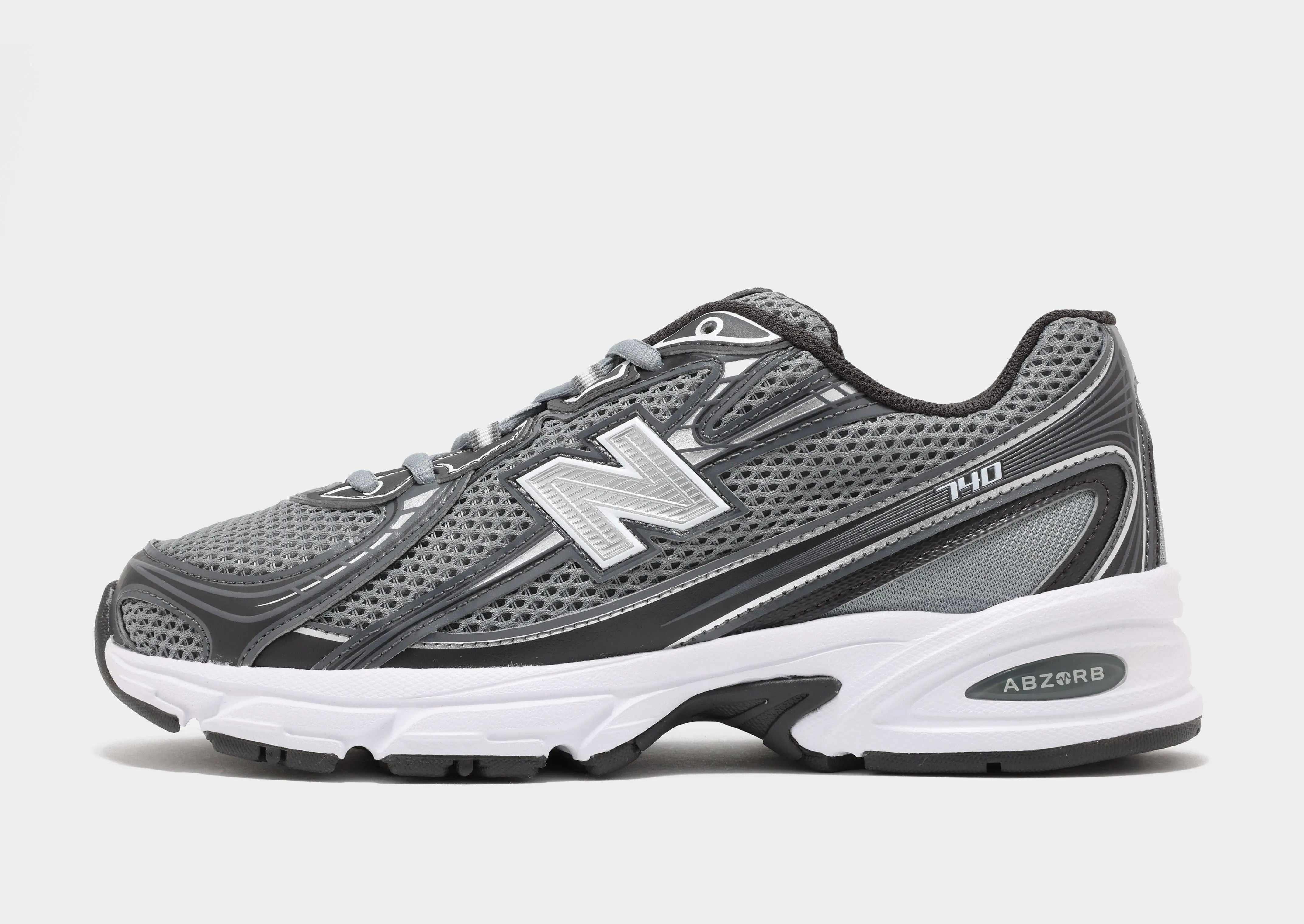 740 breathable mesh shoe aspect