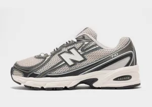 740 evening run stable platform shoes