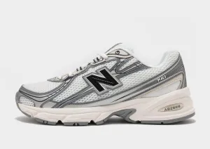 uneven - terrain shoes 740