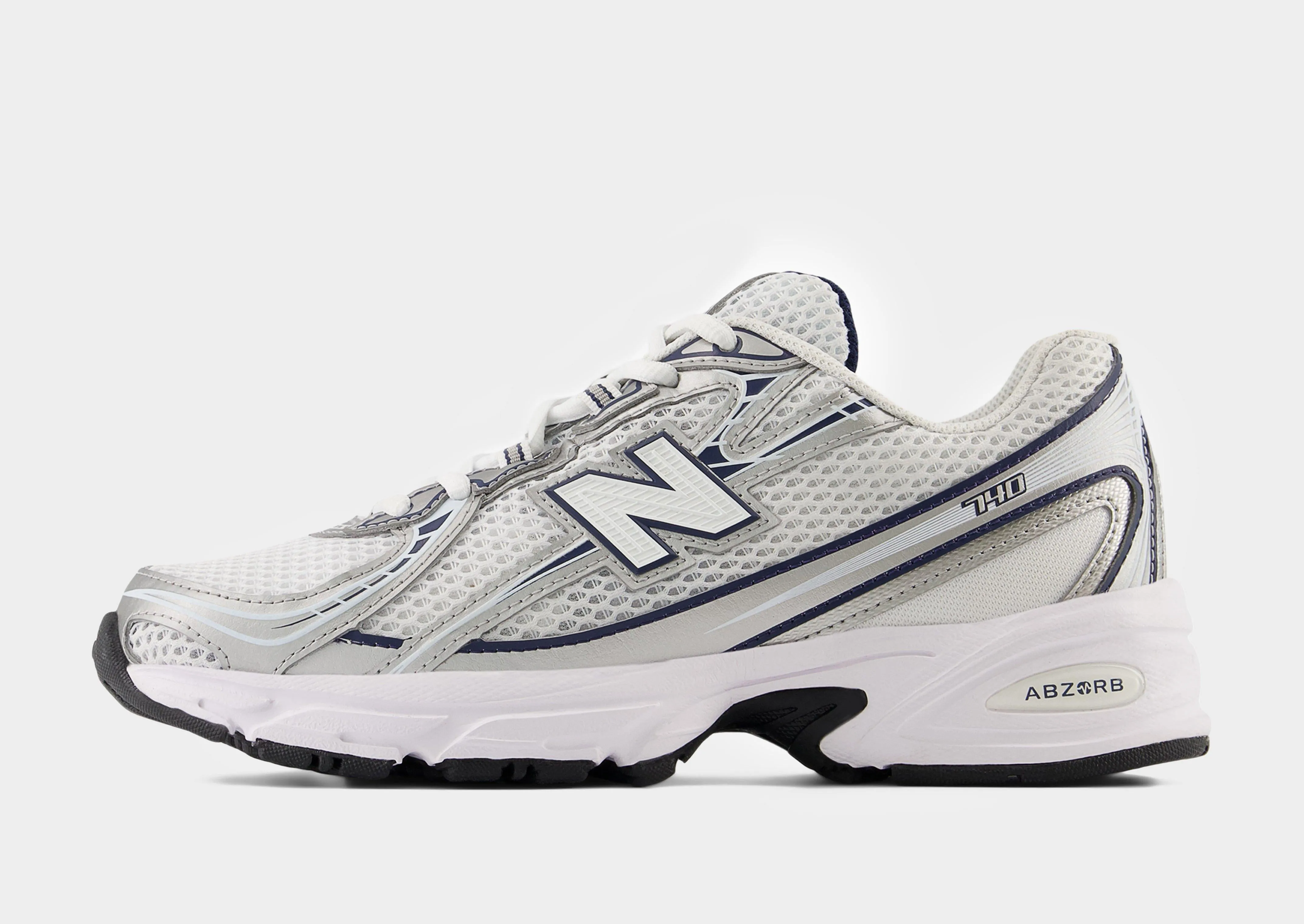 740 high - top design shock - absorbing running shoes