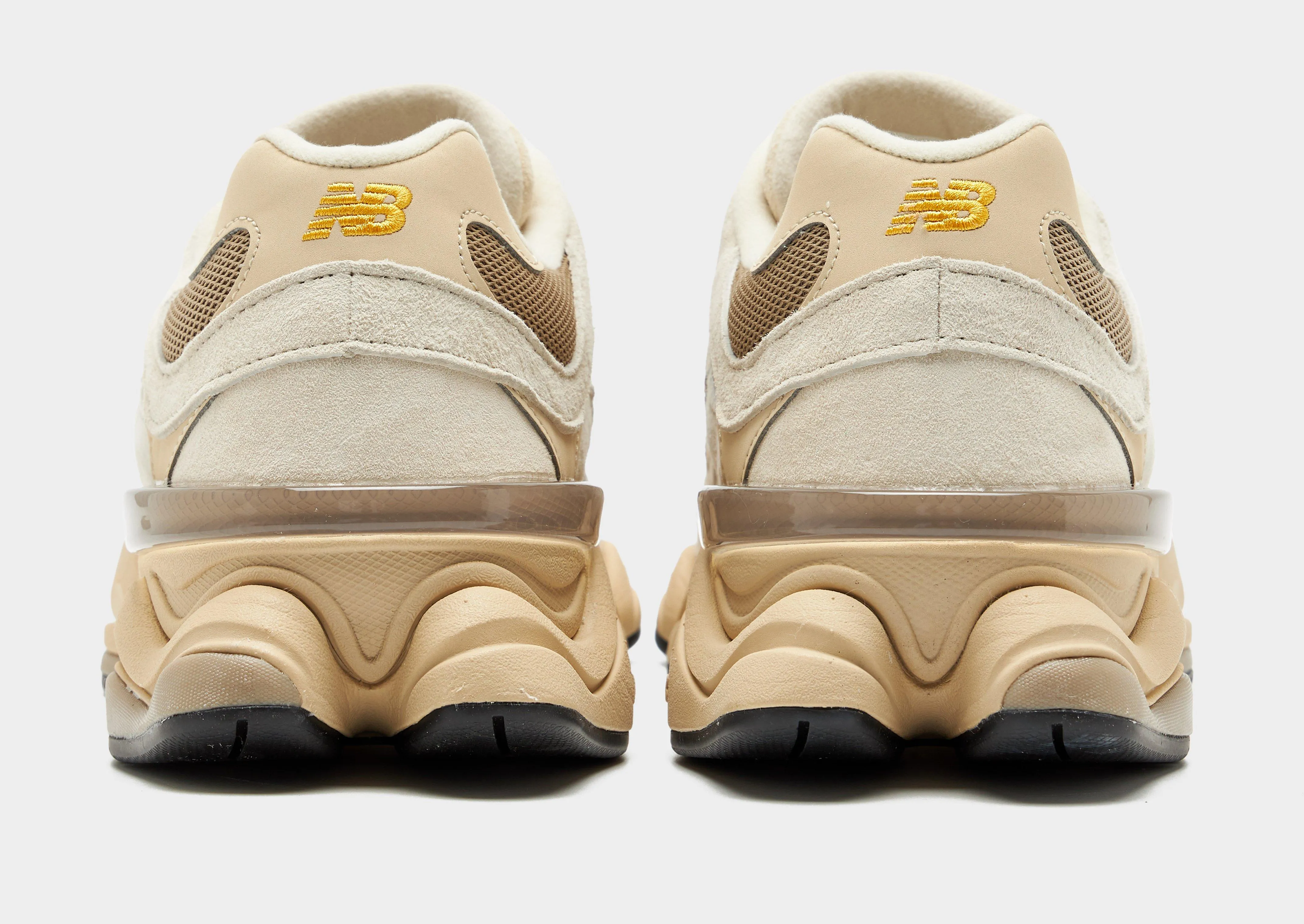 Mobility - improving wedding - themed running shoes 9060