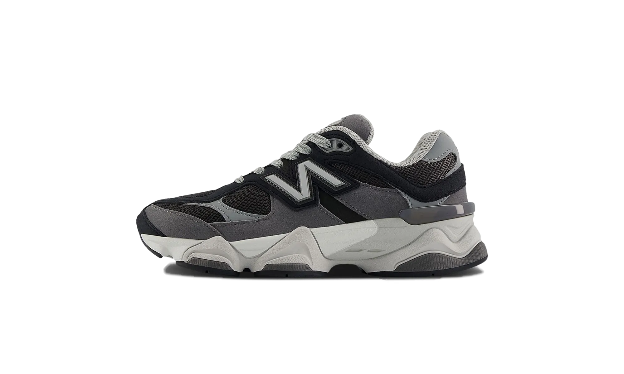 9060 GS "black slate grey" skiing shoes running in a kelp forest area shoes