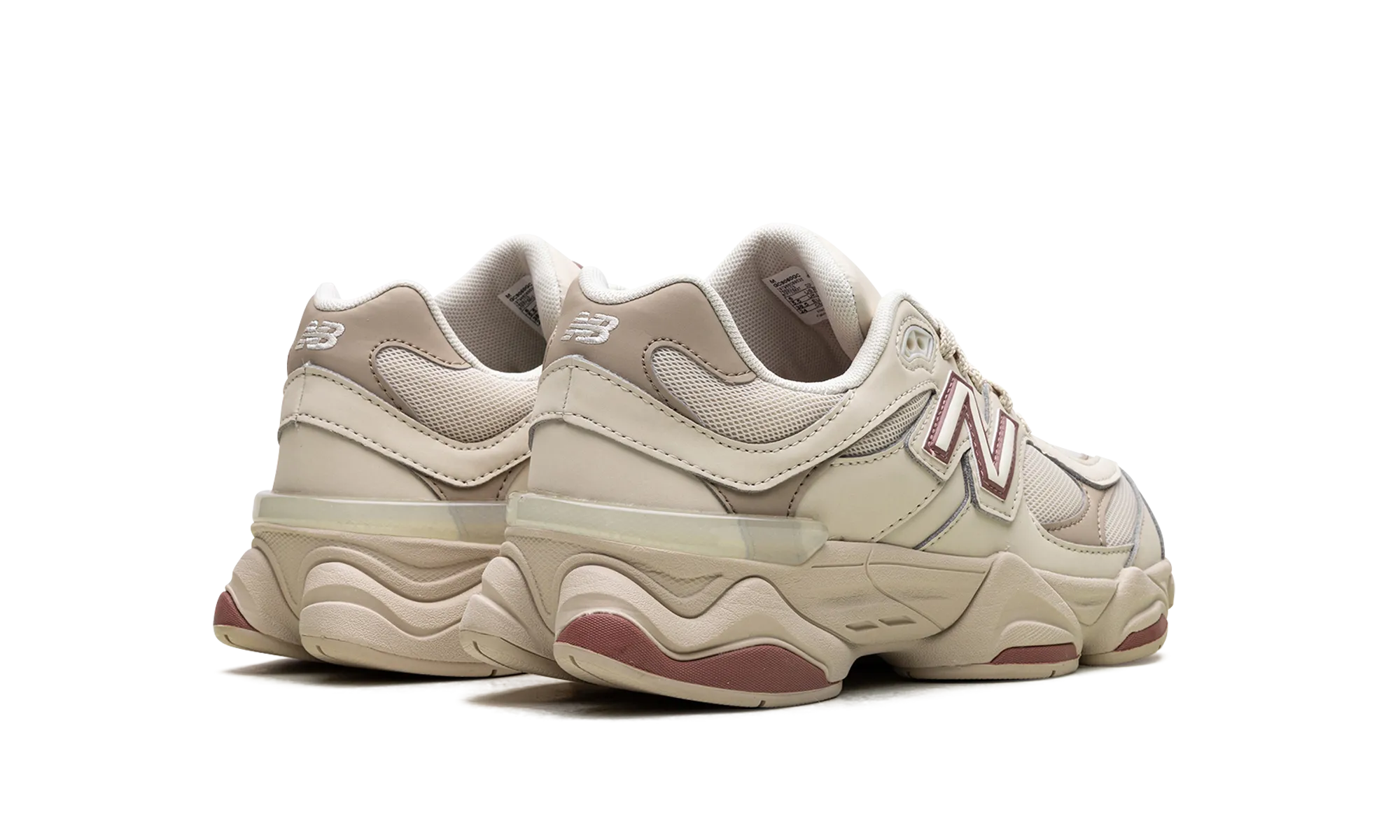 9060 GS "Bone Sparrow" running in local races shoes