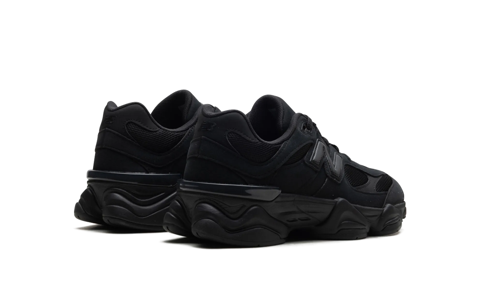 9060 GS "Triple Black" cross - country running option