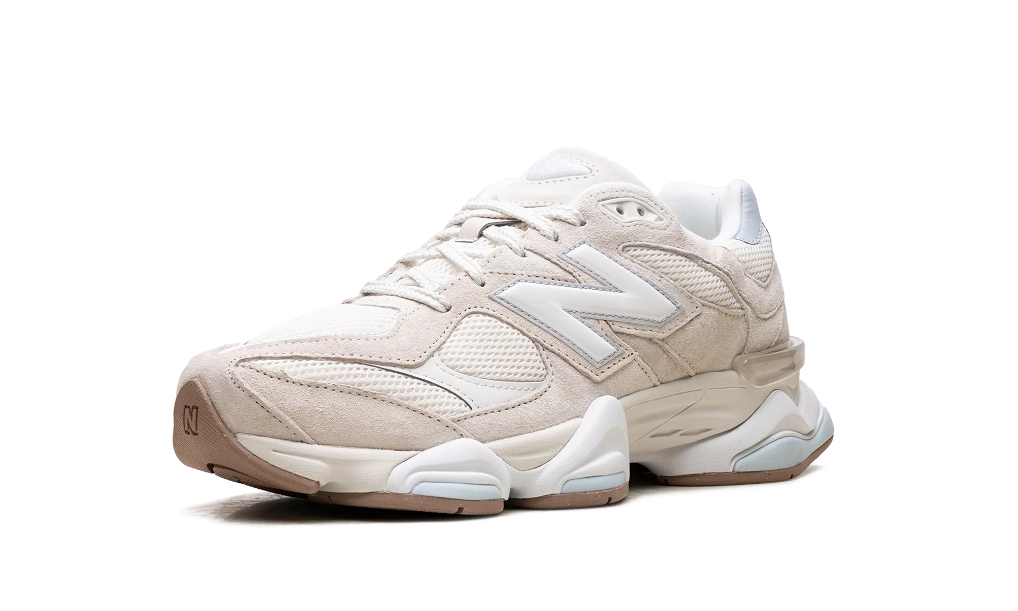 9060 "Bisque Frosted Glass" traction - control shoes