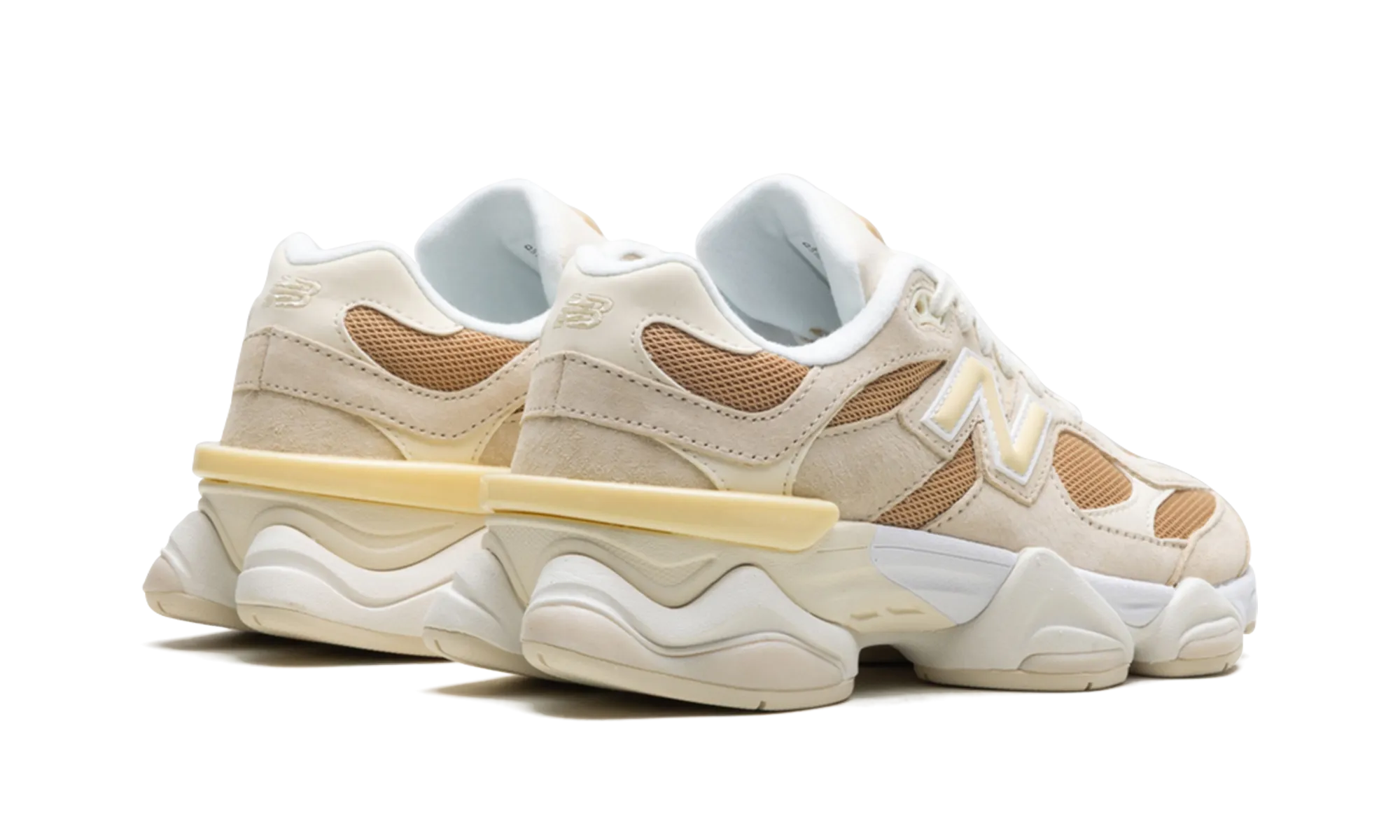 9060 "Brown Ivory White" adult shoe aesthetics