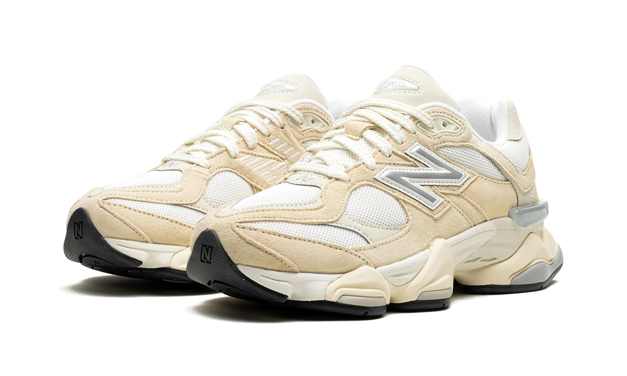 9060 "Calcium" matte leather shoes
