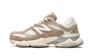 9060 "Driftwood" ankle - support - feature shoes