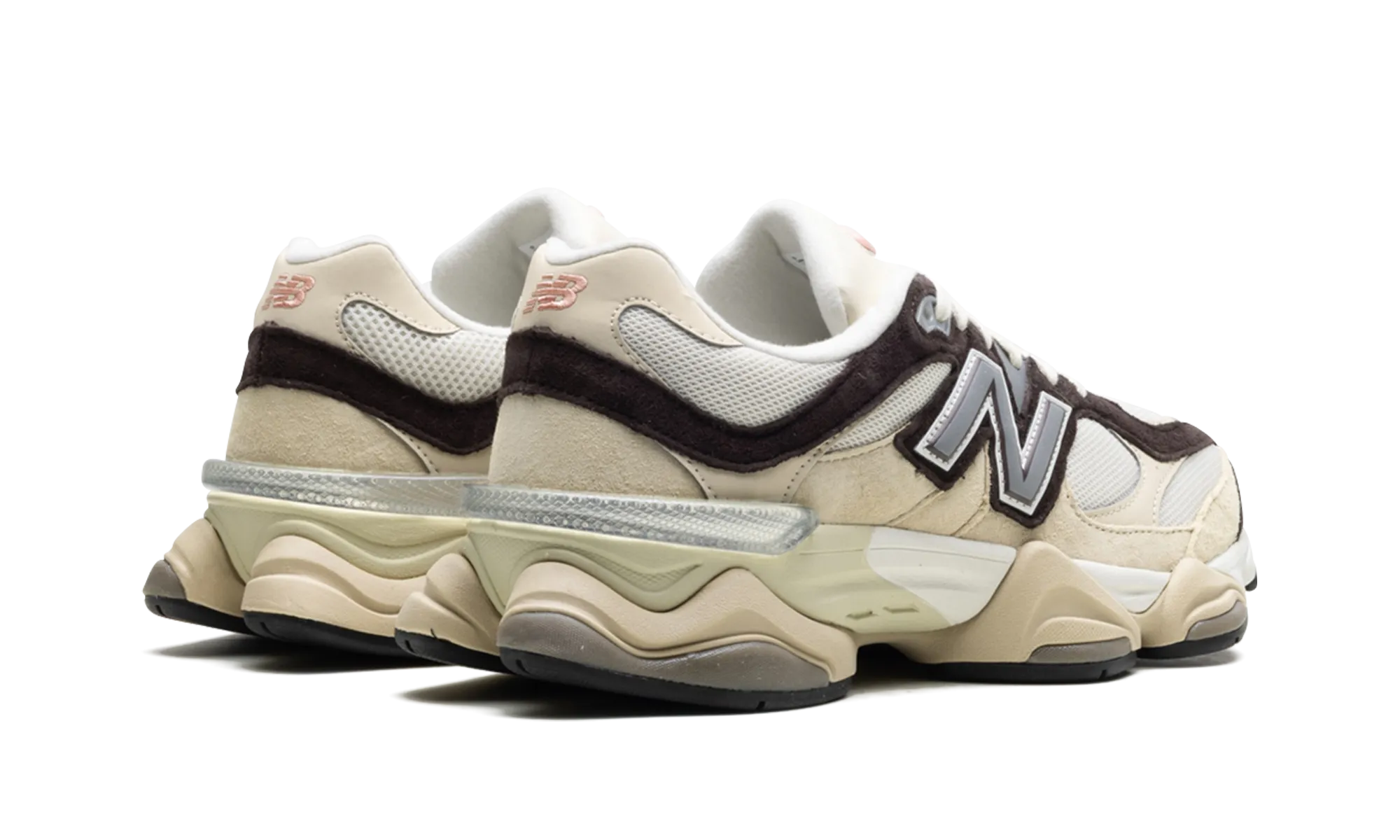 9060 "Emerging Brown" racing footwear