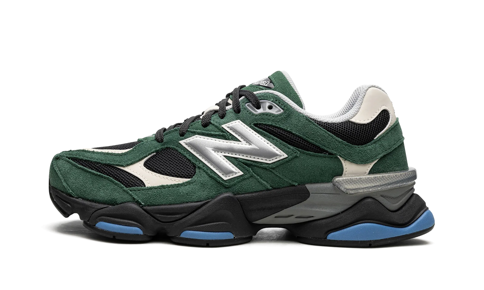 9060 "Forest Green" long - jump shoes running in a dock area shoes