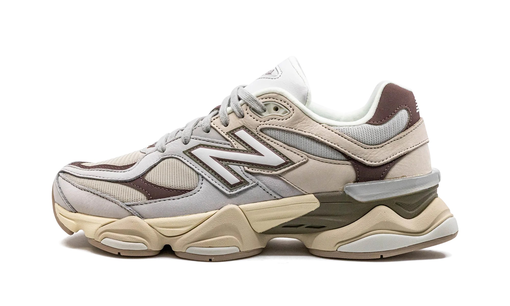 9060 "Grey Matter / Timberwolf" flat - footed shoe accommodation 5K shoes