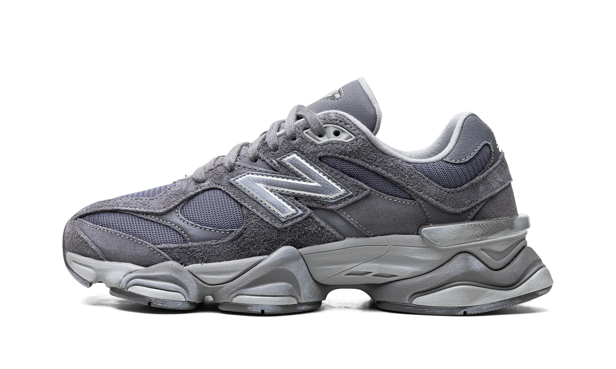 well - designed Pavement - running 9060 "Magnet"