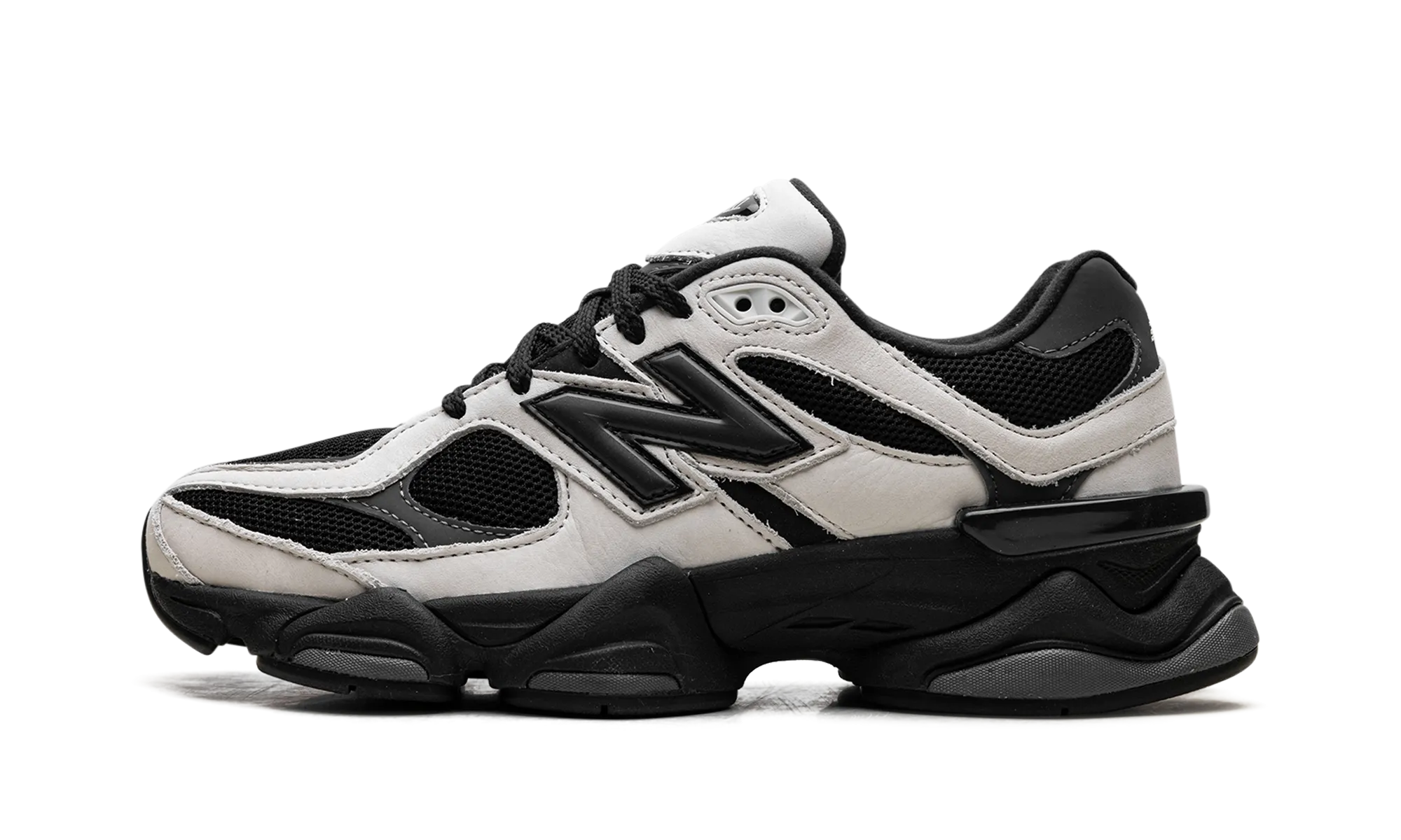 Sand - Resistant 9060 "Off White Black"