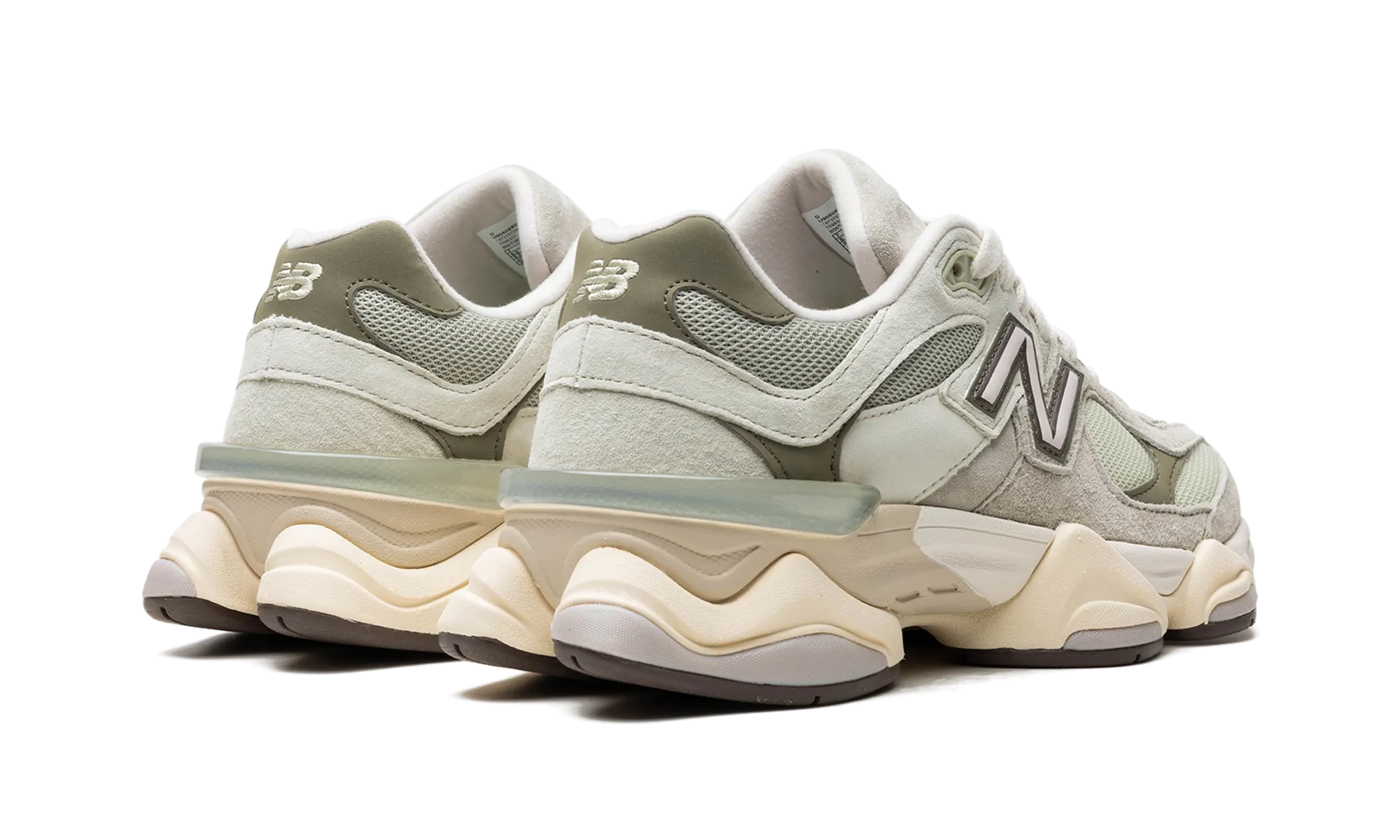 9060 "Olive" ribbon - decorated running wear