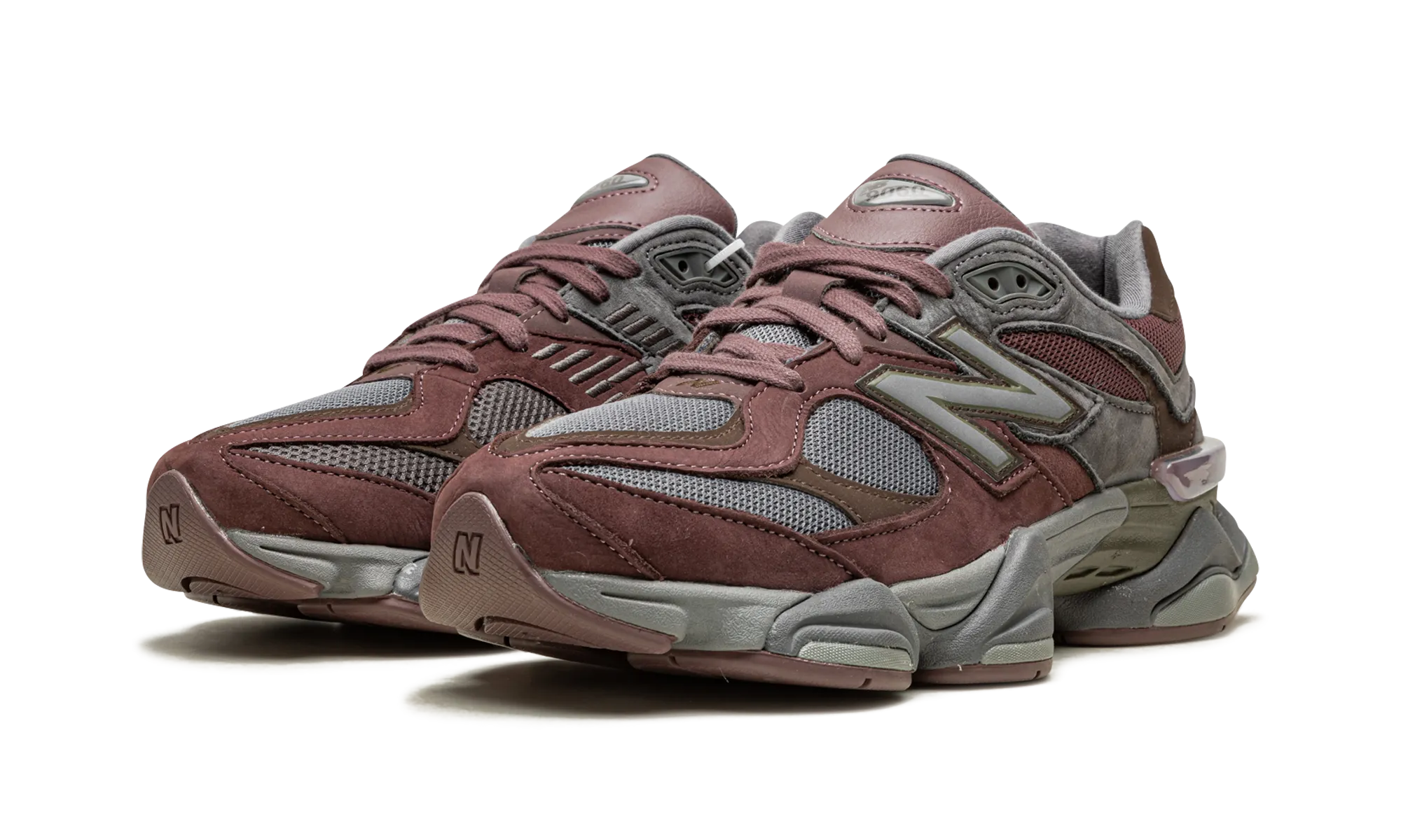 polished - finish - design shoes sports event participation 9060 "Truffle"